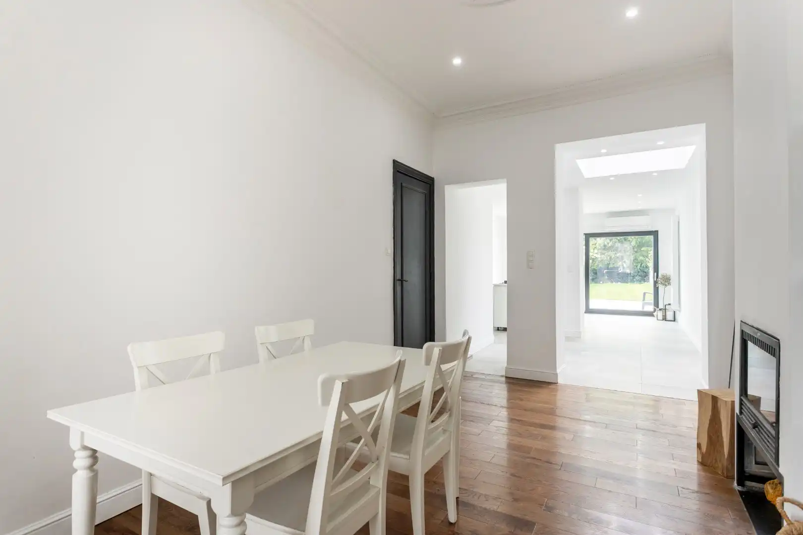 Gerenoveerde woning (EPC B) met 3 slaapkamers, 2 badkamers, tuin en garagebox te koop foto 5