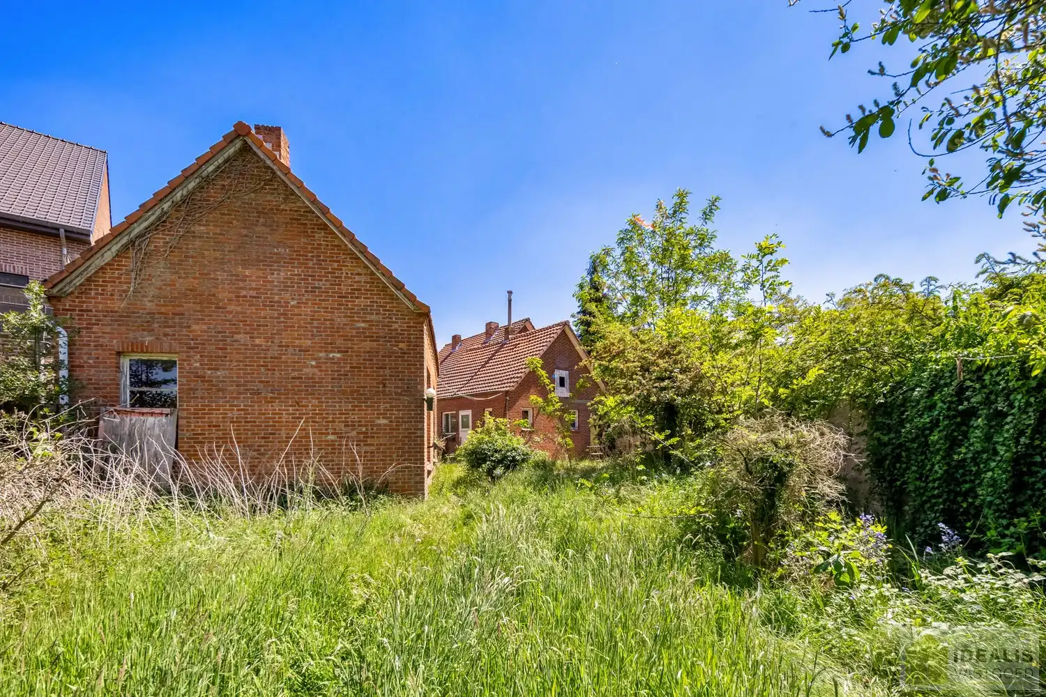 IDEALIS VASTGOED - OVERDRACHT AANDELEN PATRIMONIUMVENNOOTSCHAP MET IN HAAR ACTIEF MEERDERE ONROERENDE GOEDEREN GELEGEN TE STADSWAAG 3, STADSWAAG 5, STAD 1, STAD 3 en GROENSTRAAT 5, ALLEN IN HET CENTRUM VAN HAMONT (HAMONT-ACHEL)! – Geschikt voor zij die zoeken naar een interessante investering met verschillende mogelijkheden waaronder een vernieuwbouw bestaande uit 10 appartementen. foto 17