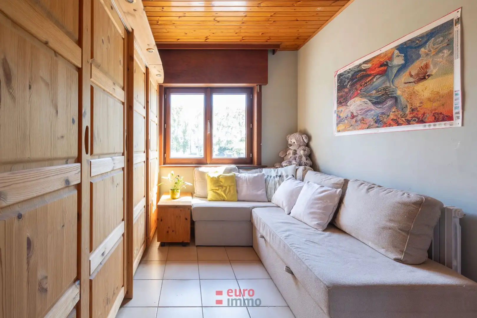 Ruime rijwoning met 4 slaapkamers in het pittoreske Ramskapelle foto 19