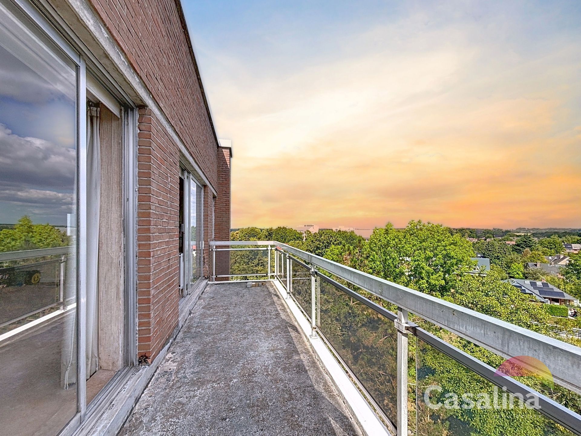 Ruim drie slaapkamer appartement met veel mogelijkheden foto 5