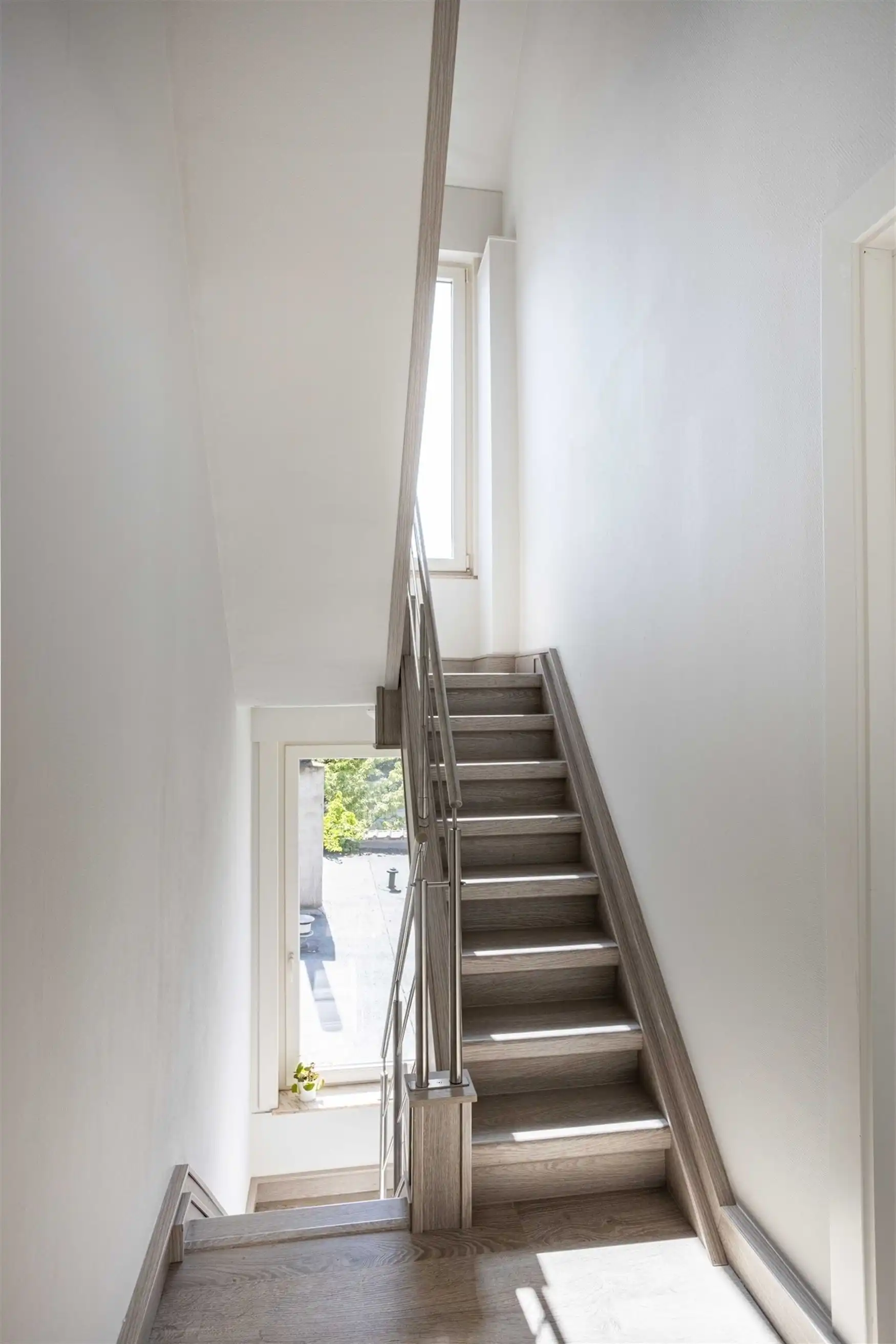 Karakterwoning met hoge plafonds op topligging in Gent foto 12