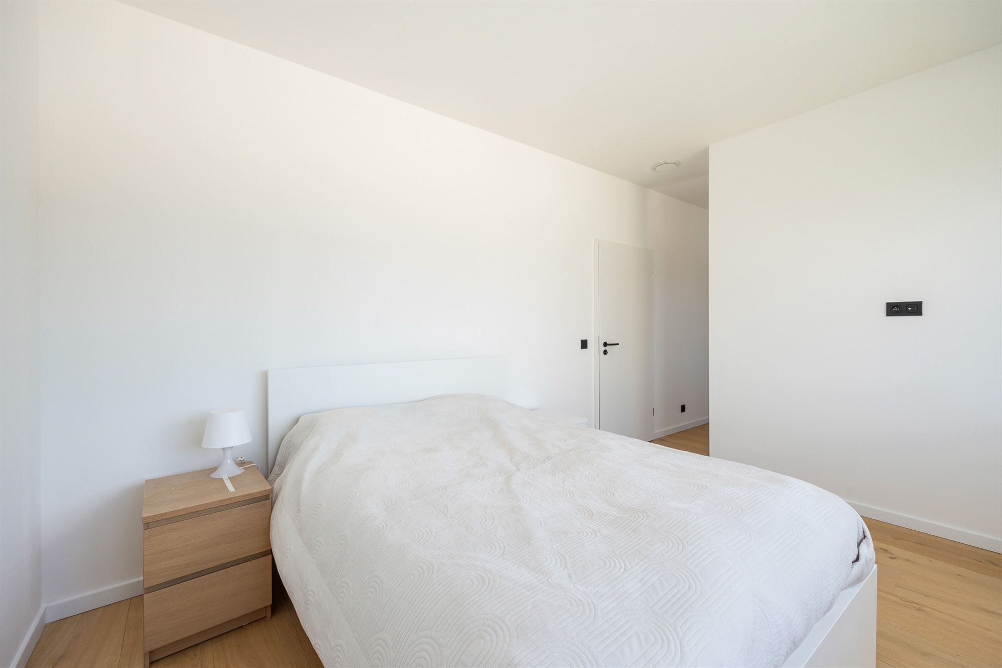 Energiezuinige woning met vier slaapkamers en tuin foto 12