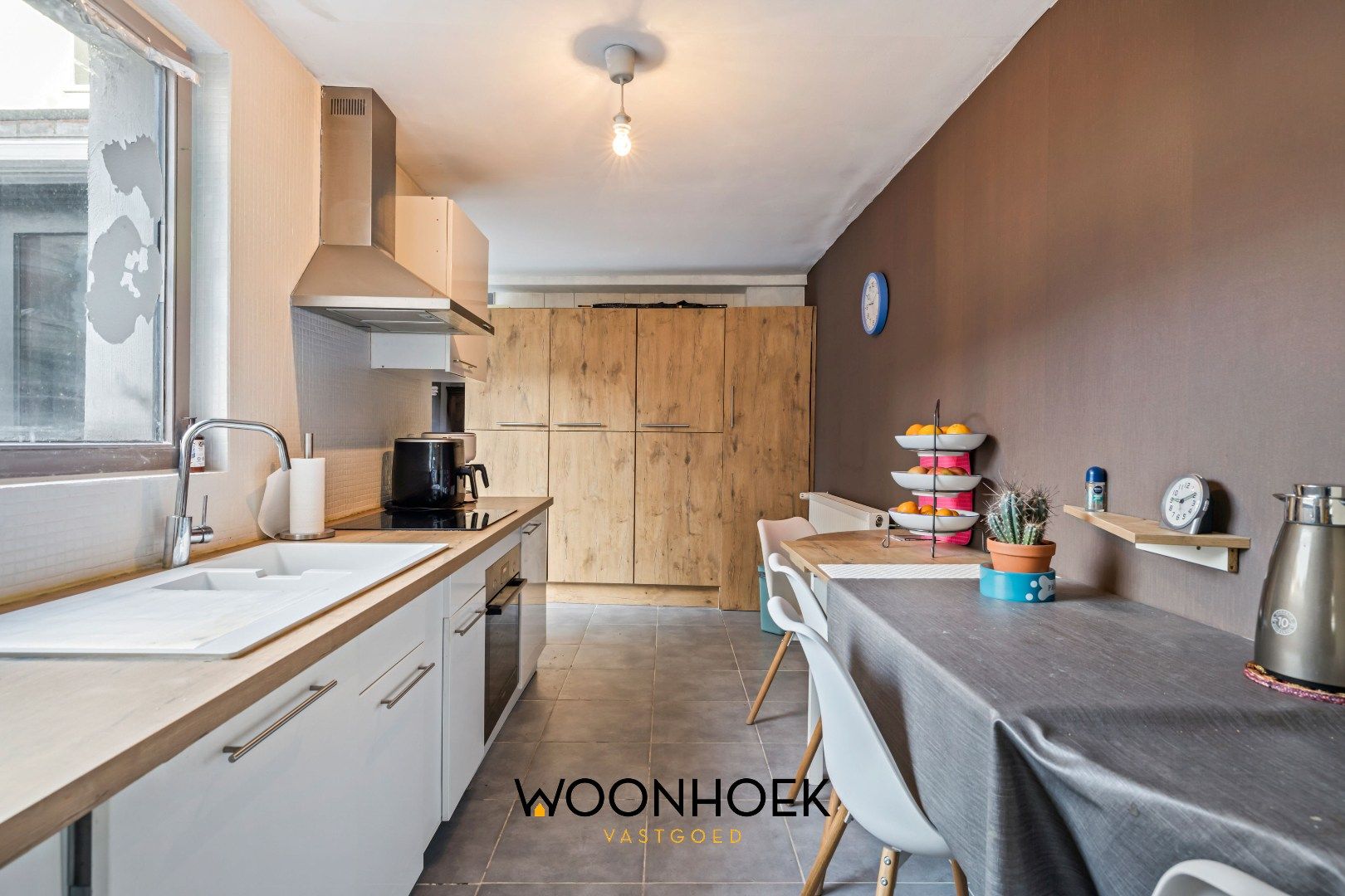 Ruime woning in centrum Waasmunster  foto 6