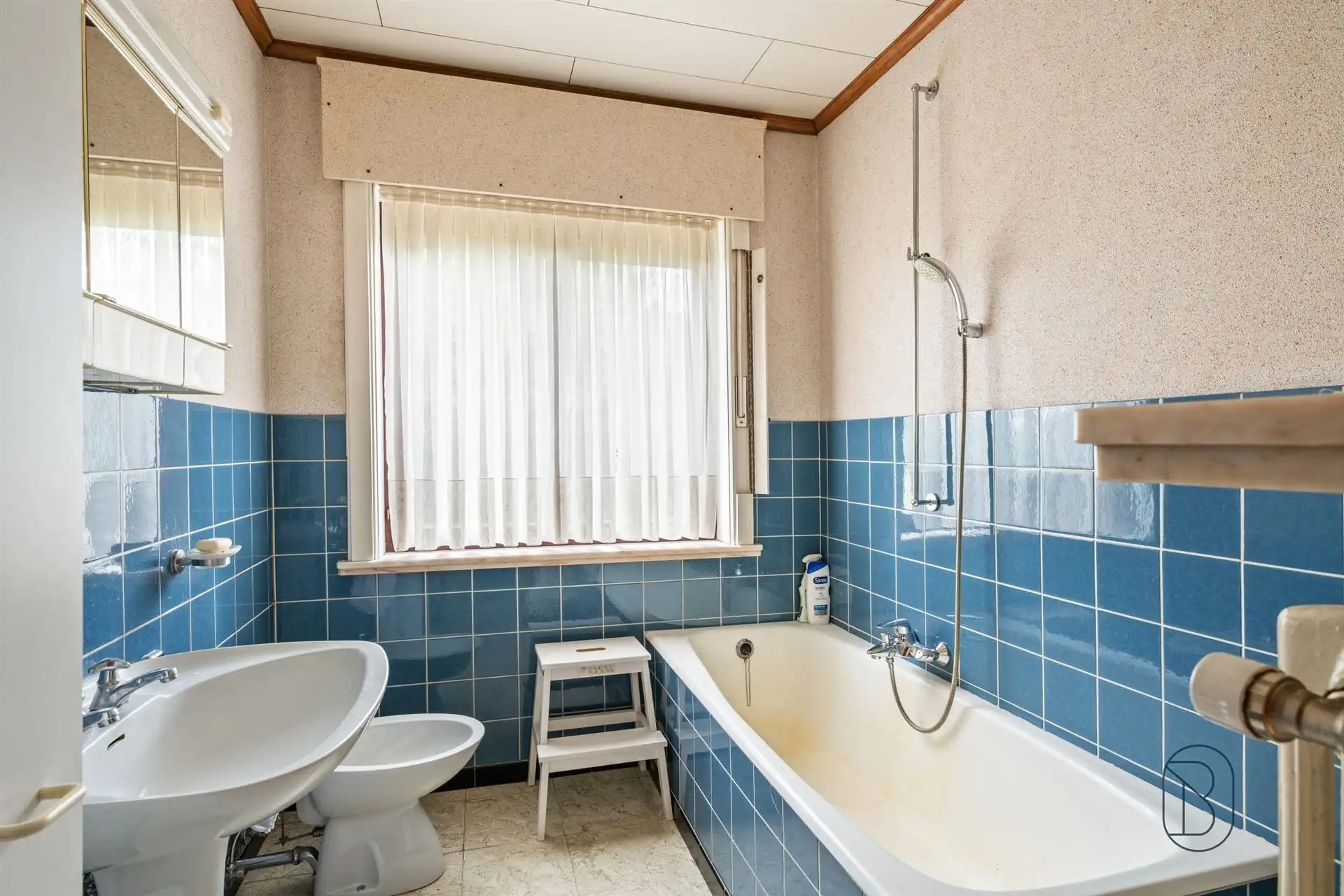 Ruime gezinswoning met 4 slaapkamers in Anzegem foto 15