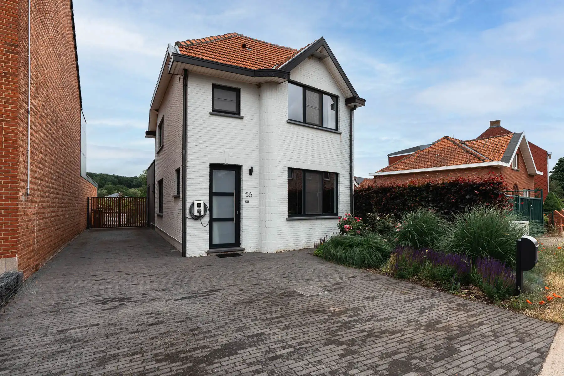 Karaktervolle, instapklare woning met prachtig weids zicht foto {{pictureIndex}}
