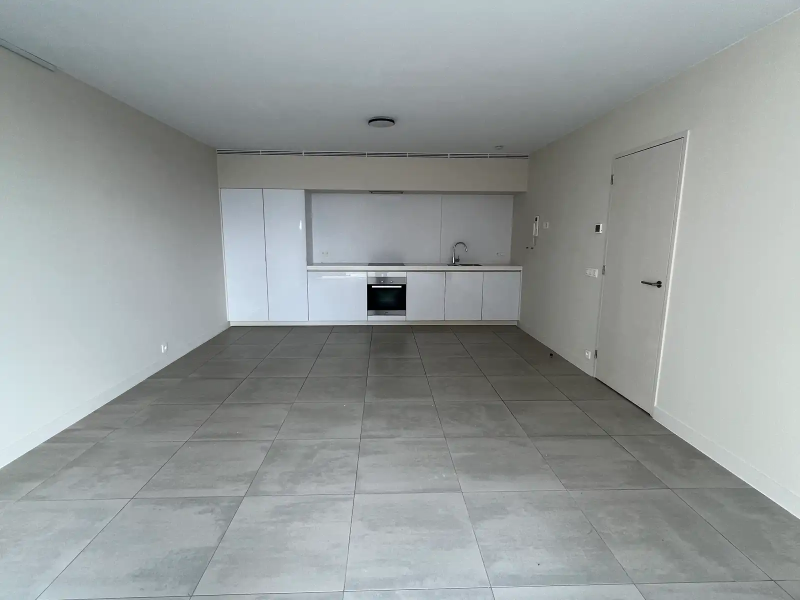 Penthouse met topligging aan de Vaartkom in Leuven te huur foto 2