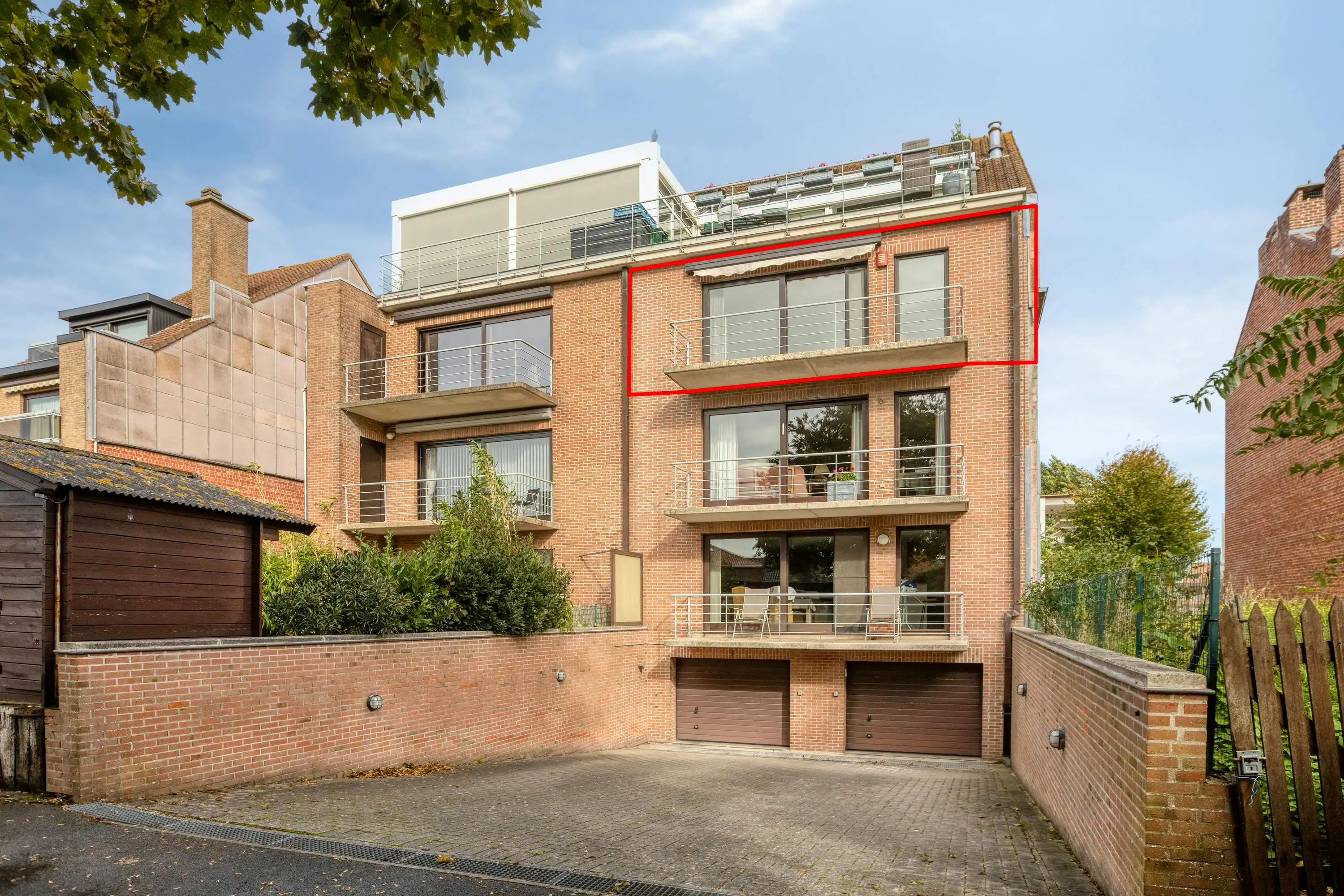 Ruim appartement (104m²) met twee slaapkamers te koop! foto 18