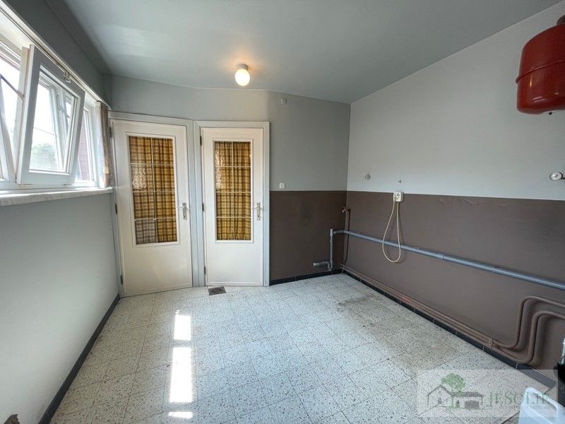 Gezinswoning met tuin op 6 are - GEEN renovatieverplichting foto 11