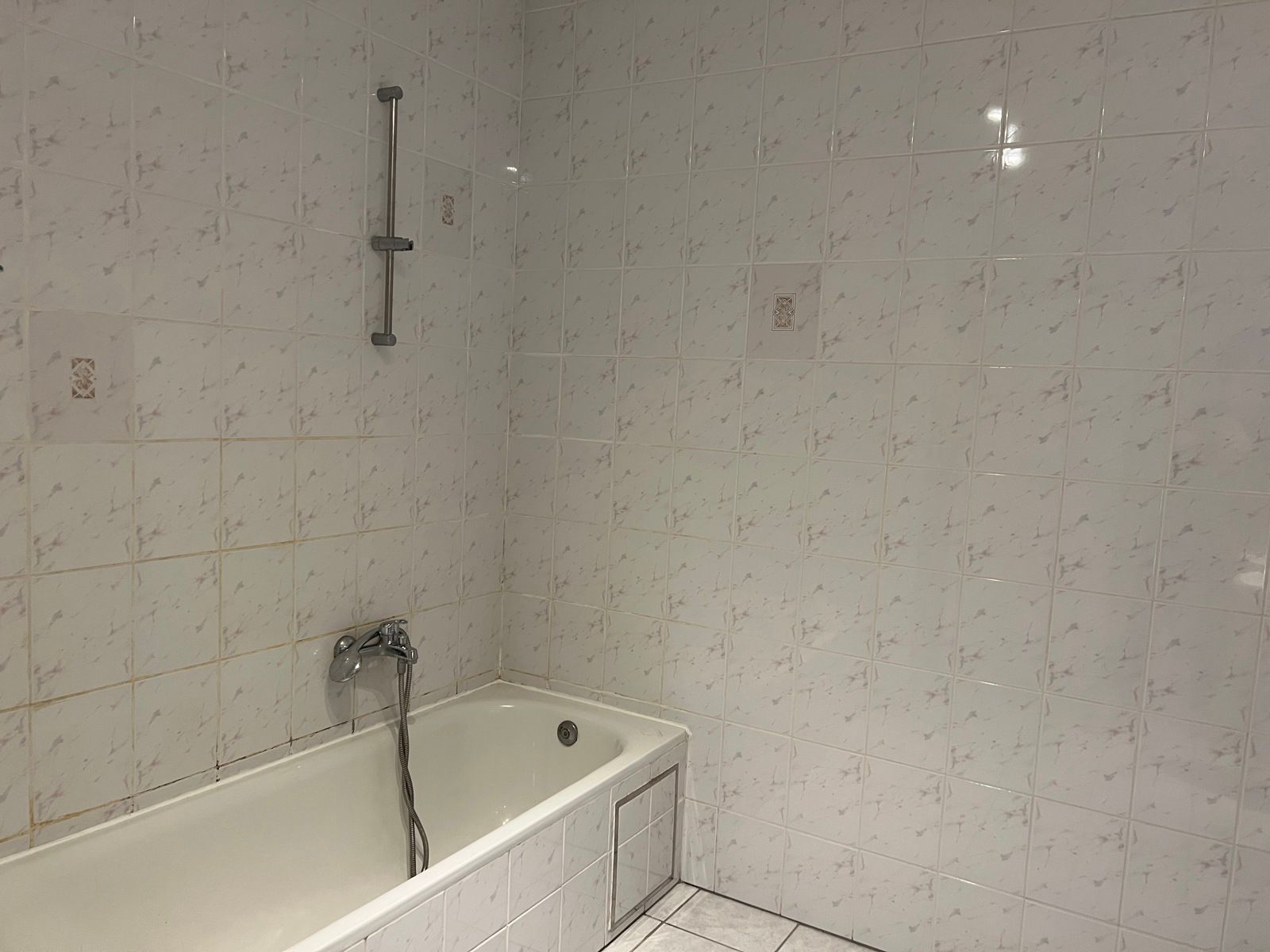 DRIESLAAPKAMERAPPARTEMENT TE HUUR REGIO ASSE foto 9