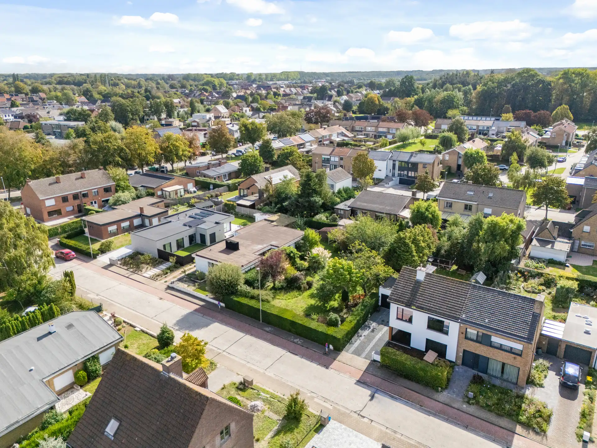 Authentieke bungalow op 1.198 m² bouwgrond  foto 3
