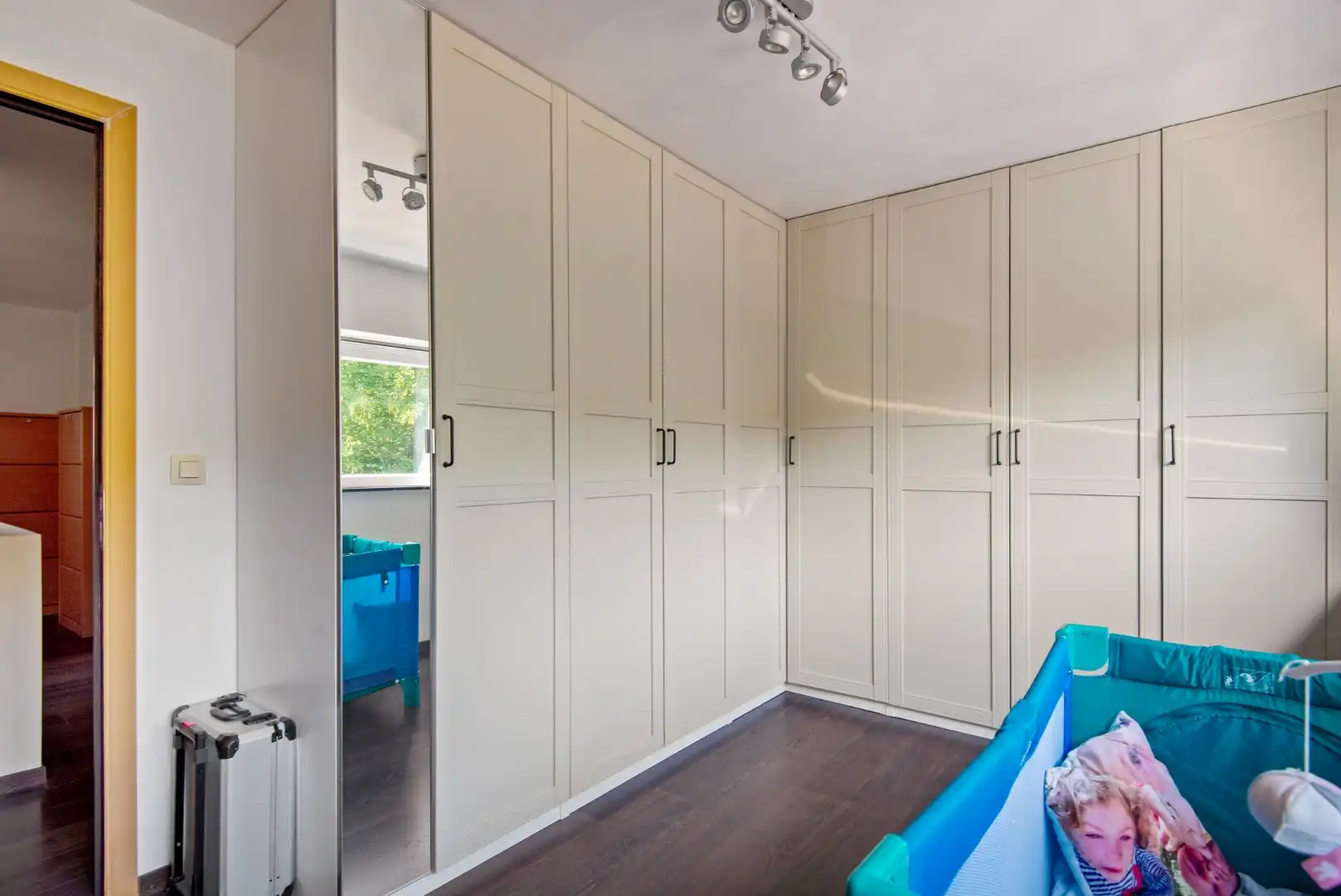 Instapklare halfopen bebouwing op toplocatie in Terhagen foto 25