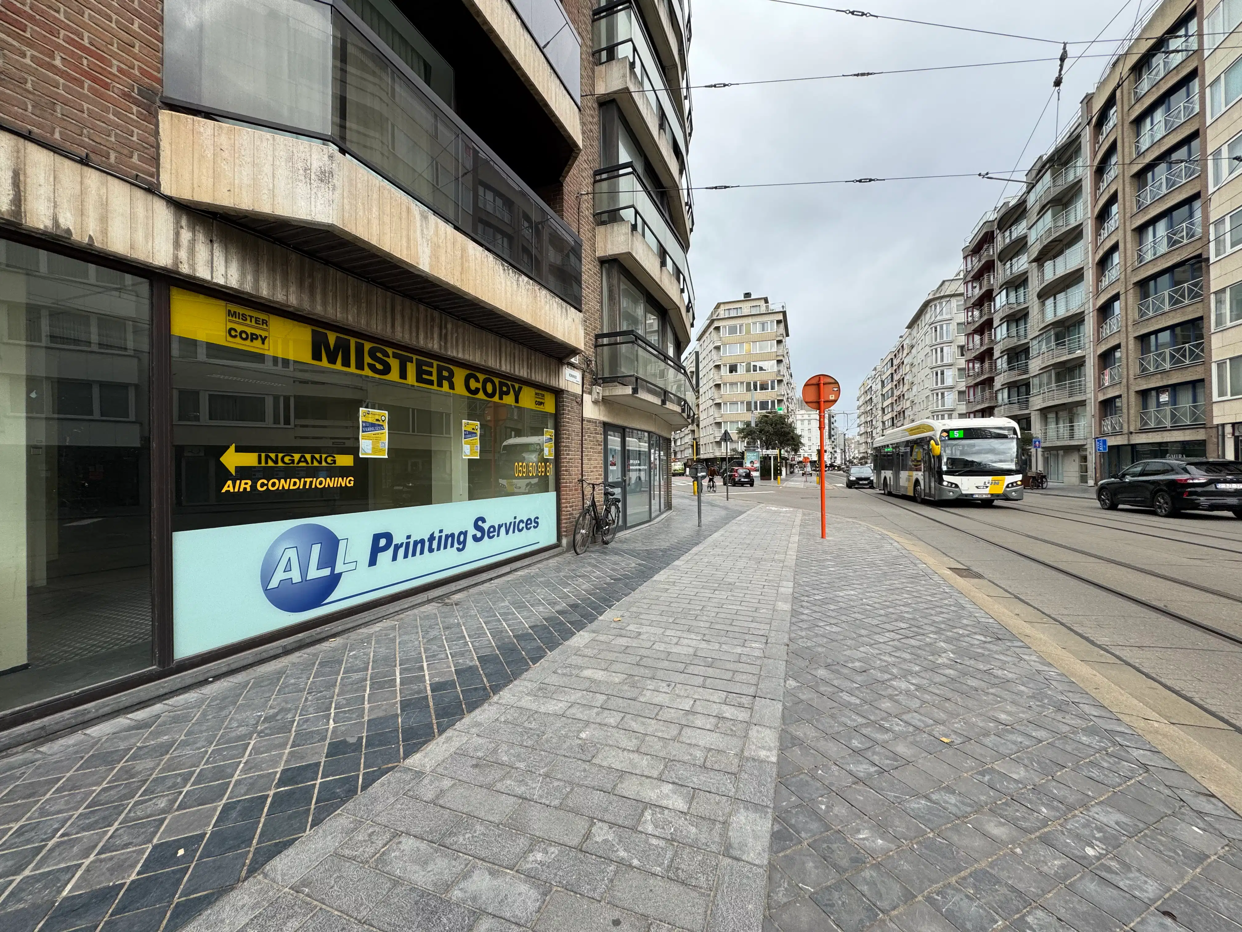 Handelsgelijkvloers 105 m² foto 2