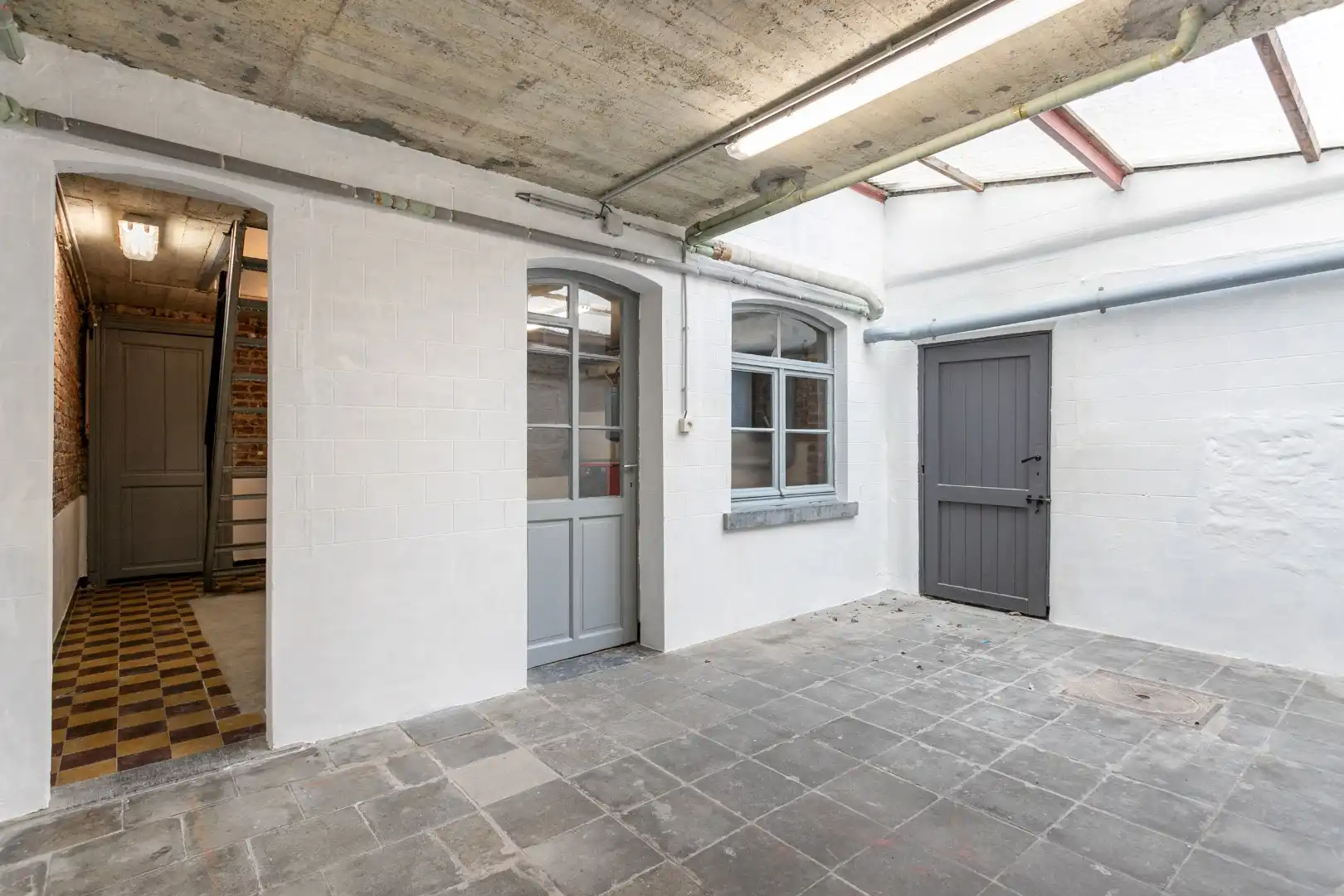 Handelshuis met woongedeelte, garage en tuin te Beersel foto 22