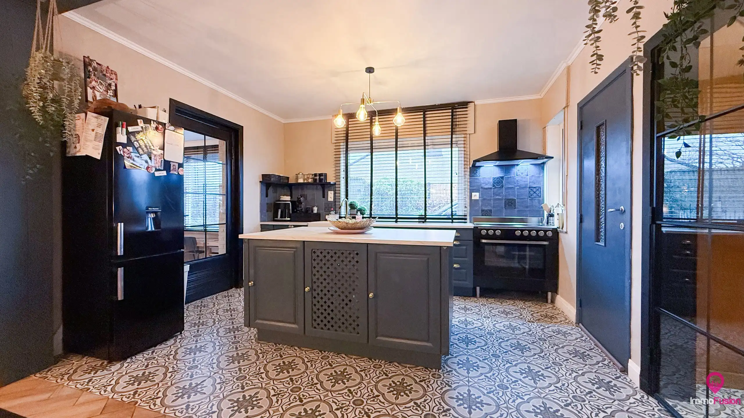 Instapklare woning met 3 slpks op 8are te Koersel met EPC D! foto 9