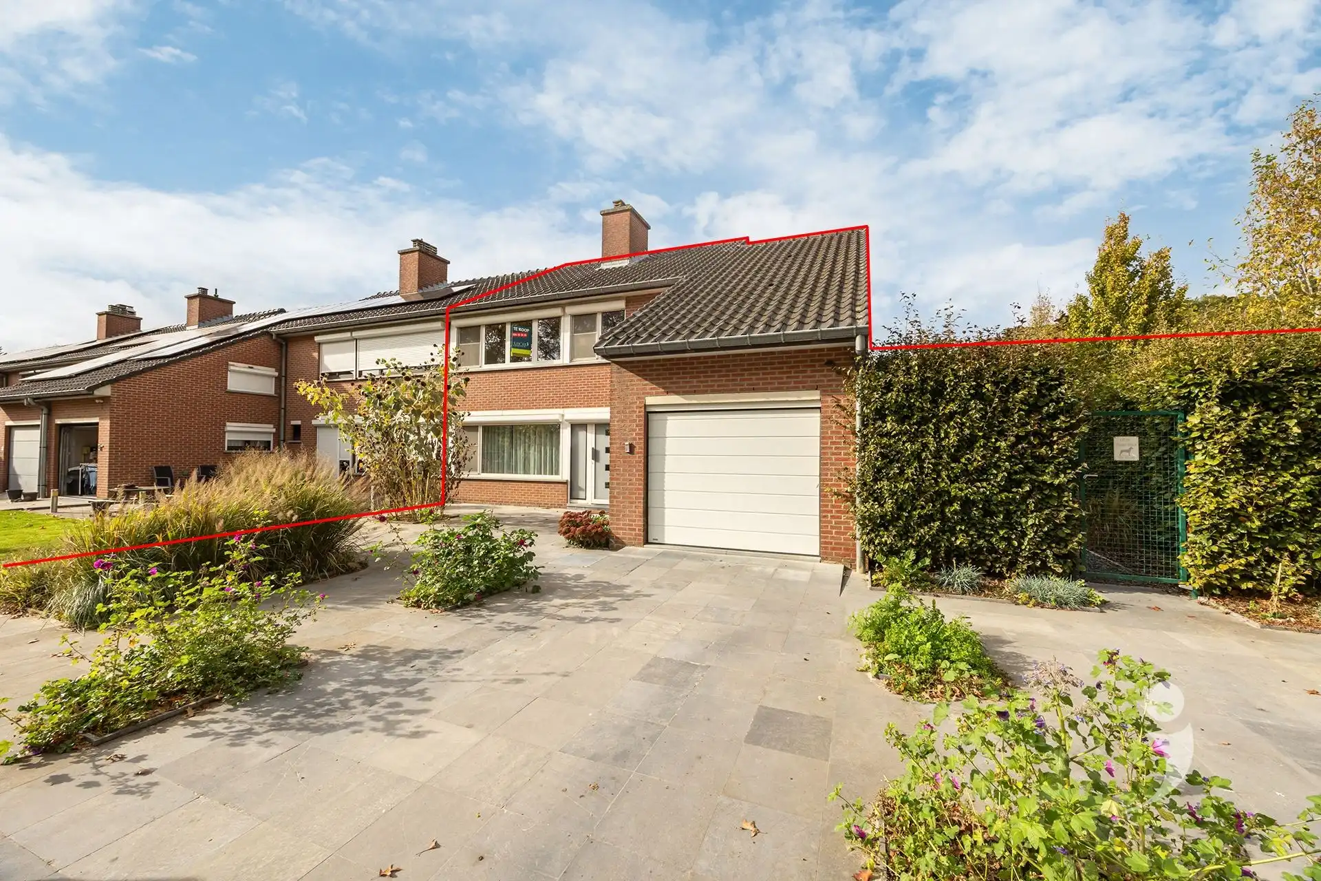 Rustig en uitstekend gelegen woning met 4 slaapkamers foto 2