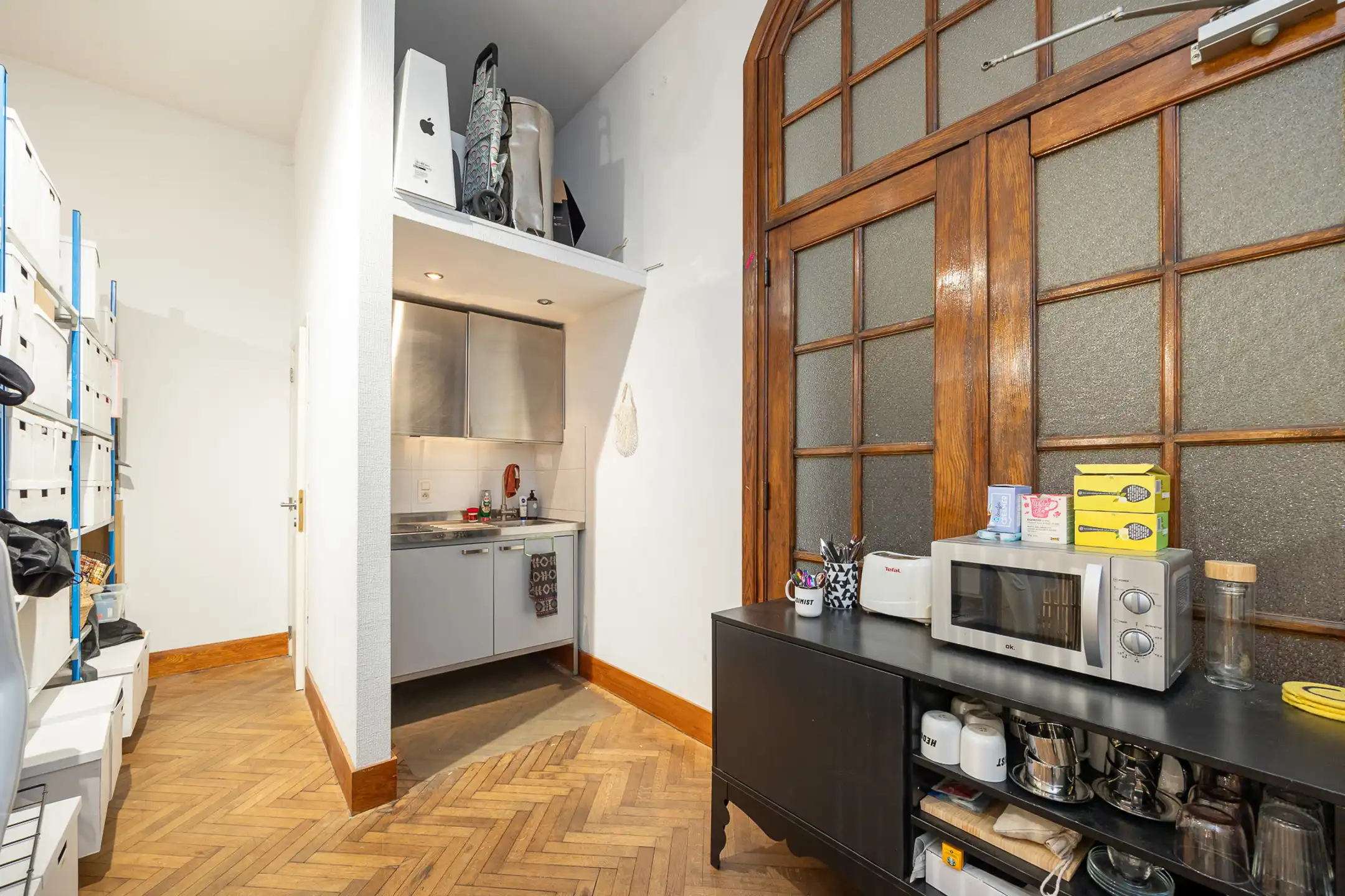 Iconische handelsruimte in landmark gebouw op het Eilandje foto 7