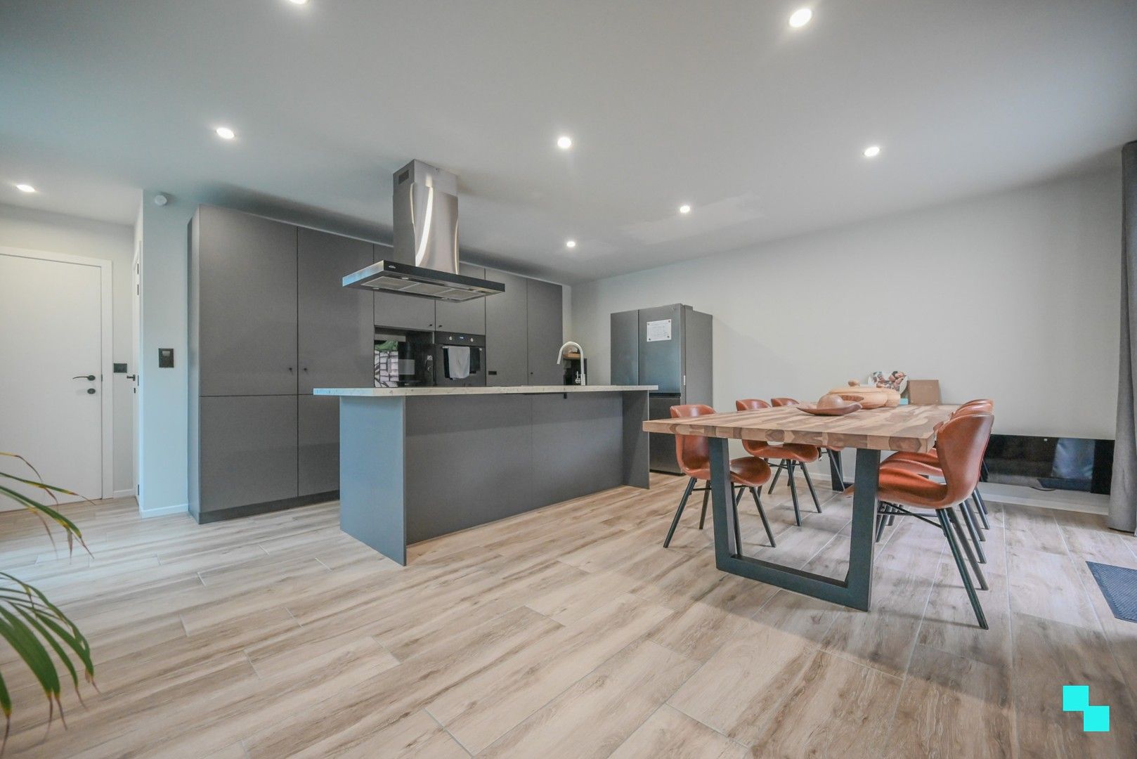 Instapklare woning aan kanaalpark te Ingelmunster foto 7