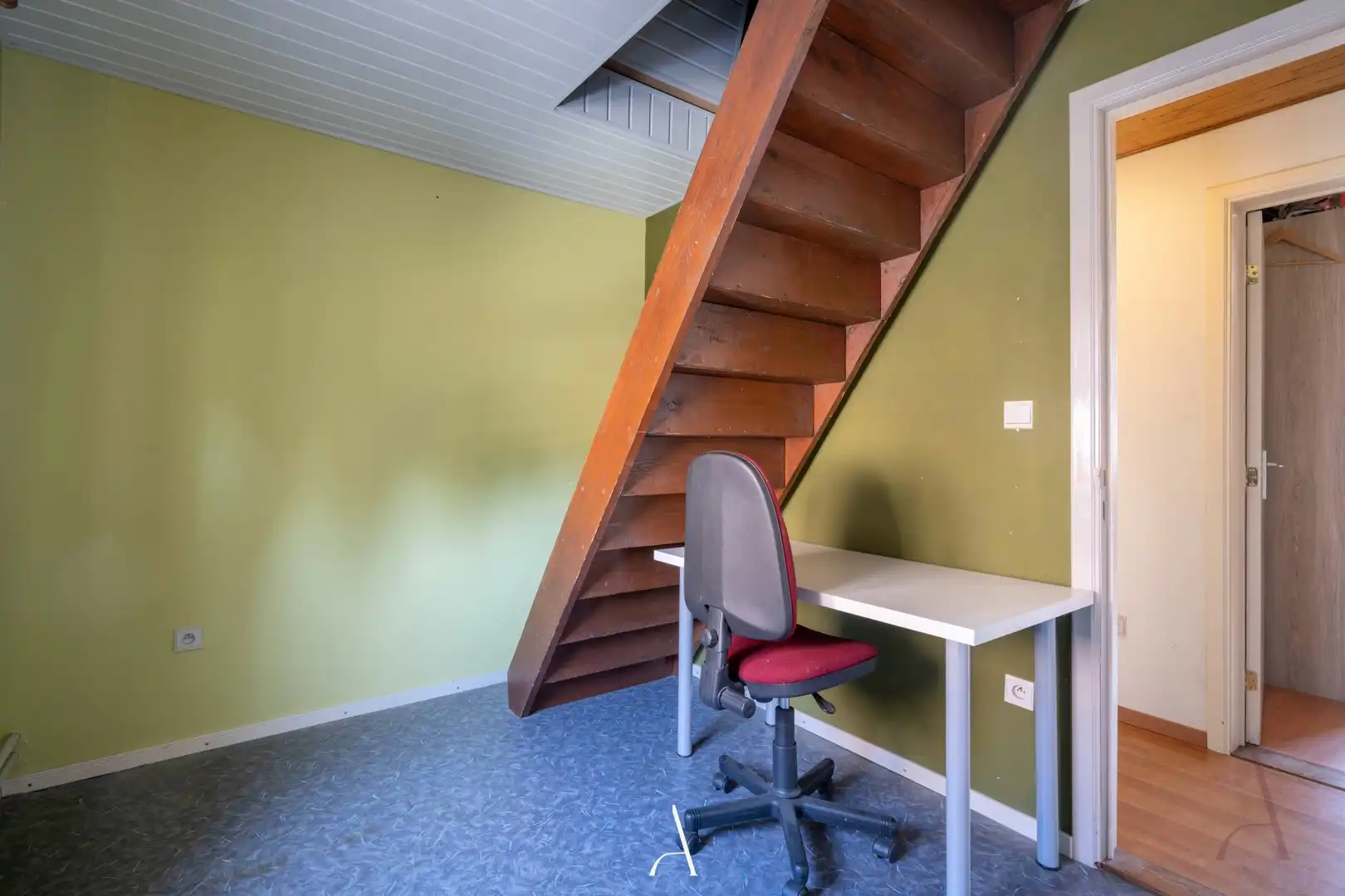 Ruime en verzorgde gezinswoning met 4 slaapkamers op 496 m² in Molenbeersel foto 12