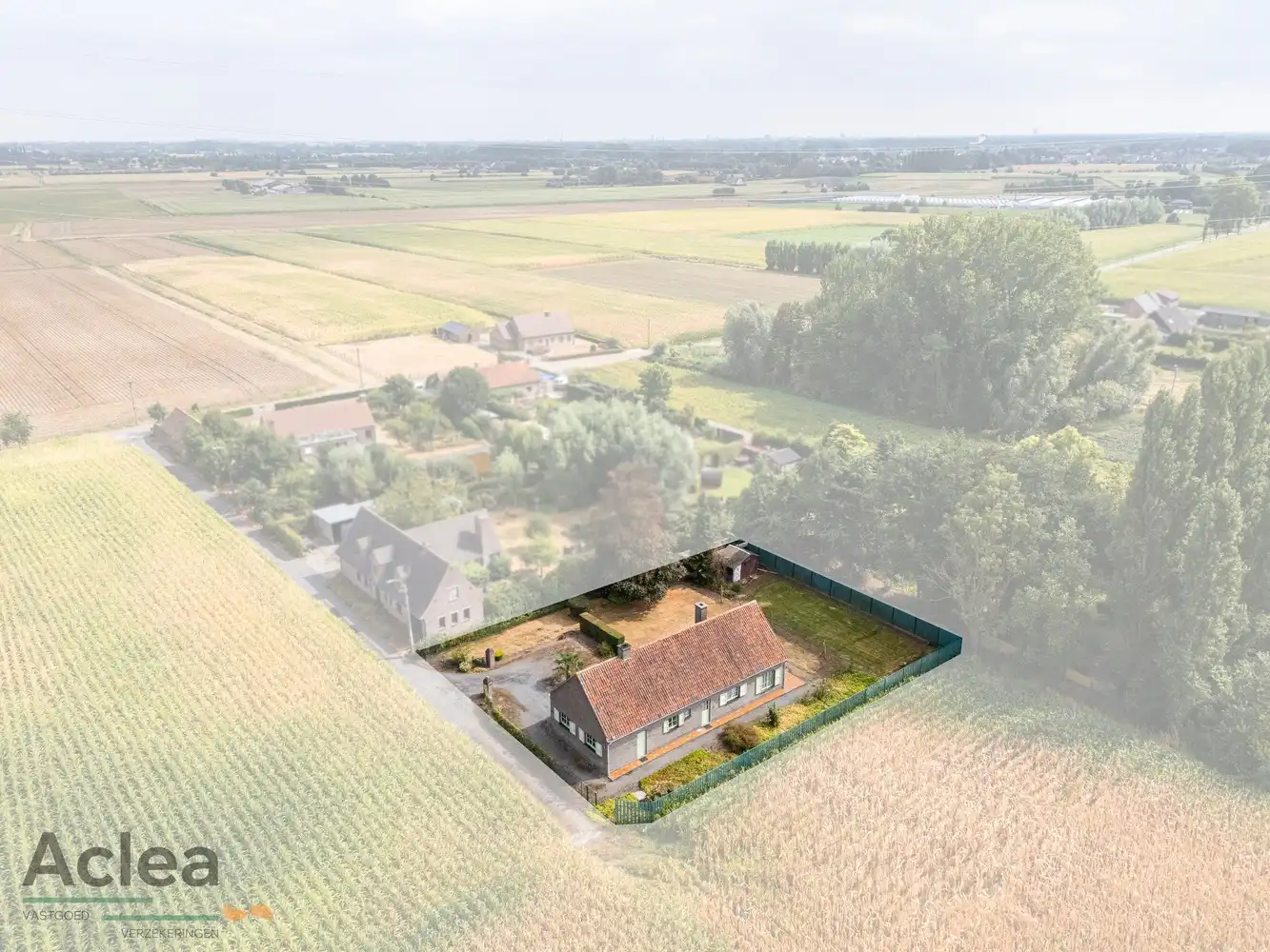 Te renoveren open bebouwing met landelijke ligging foto 2