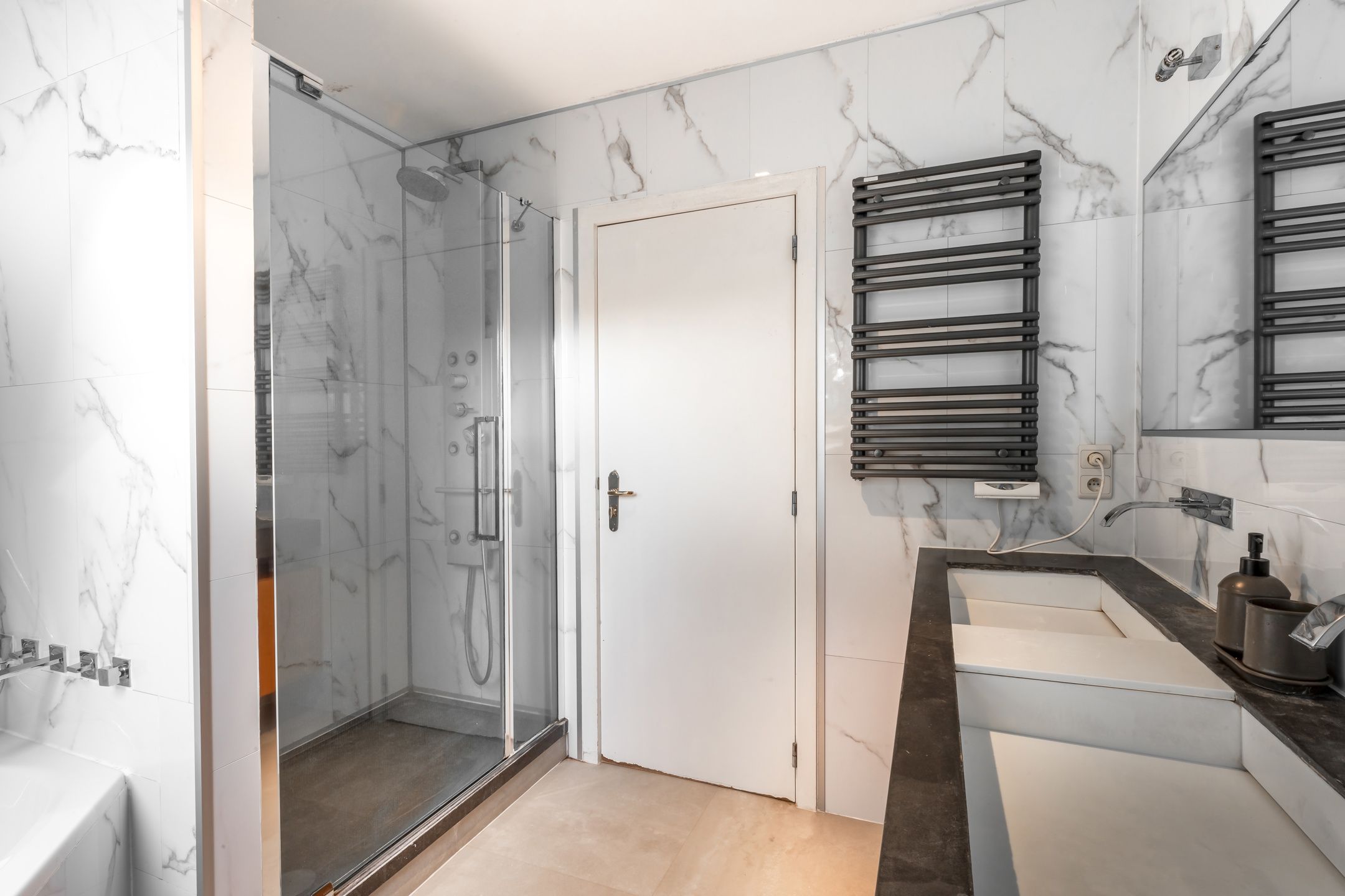 Zeer ruime moderne villa te List perfect als kangeroewoning! foto 22