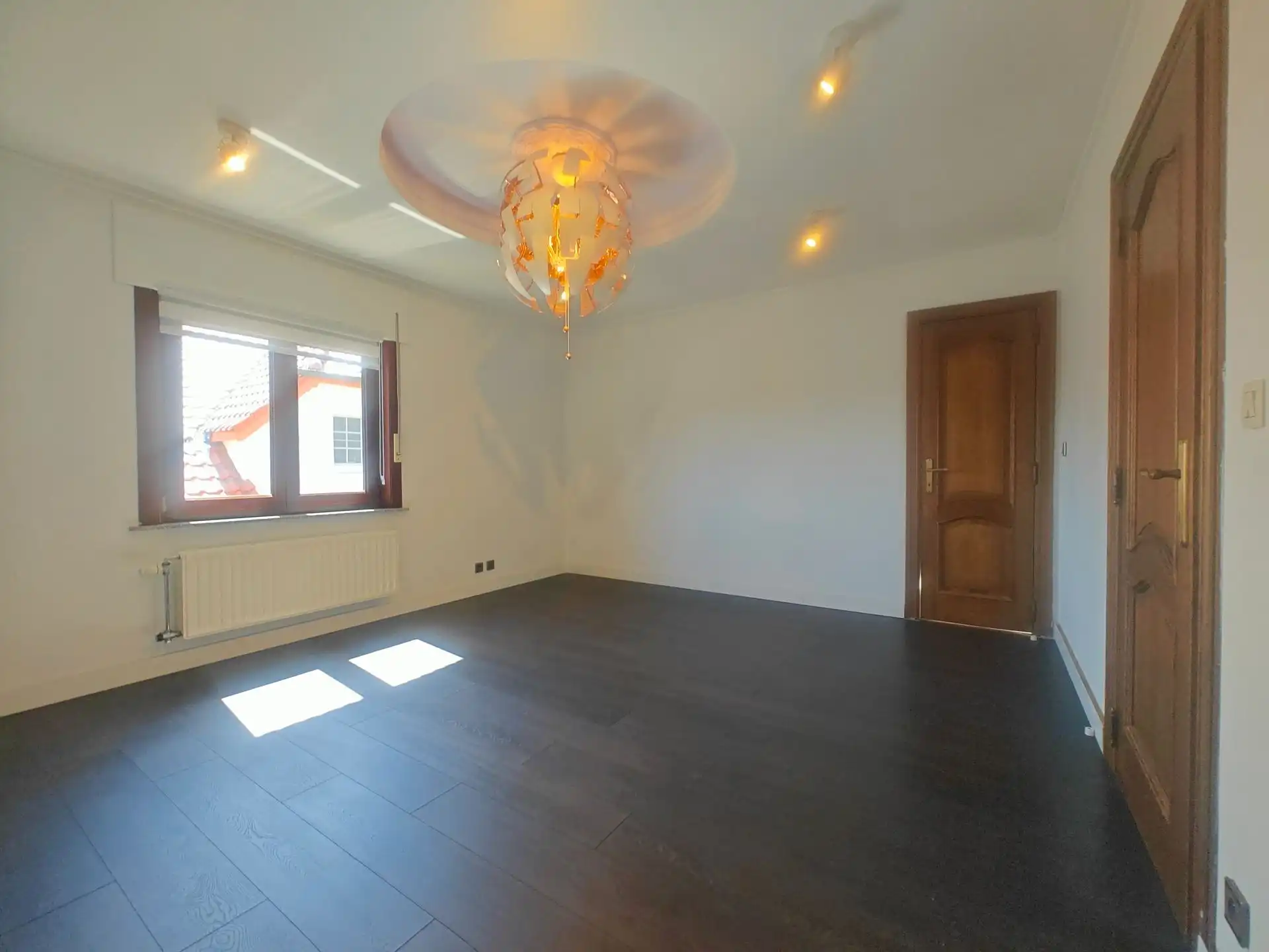 Vrijstaande woning op de Leopoldstraat 35 te Maasmechelen foto 24