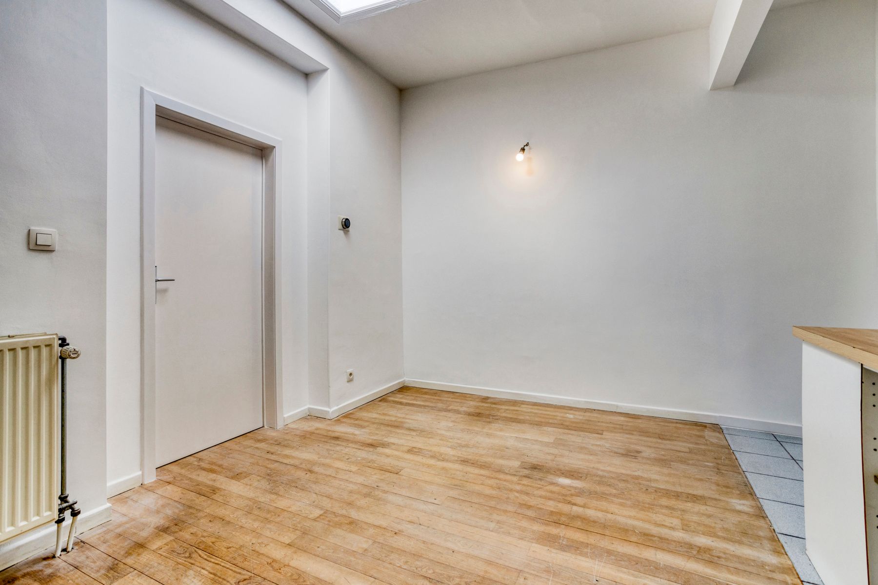 Charmante studio in hartje Brussel te koop foto 6