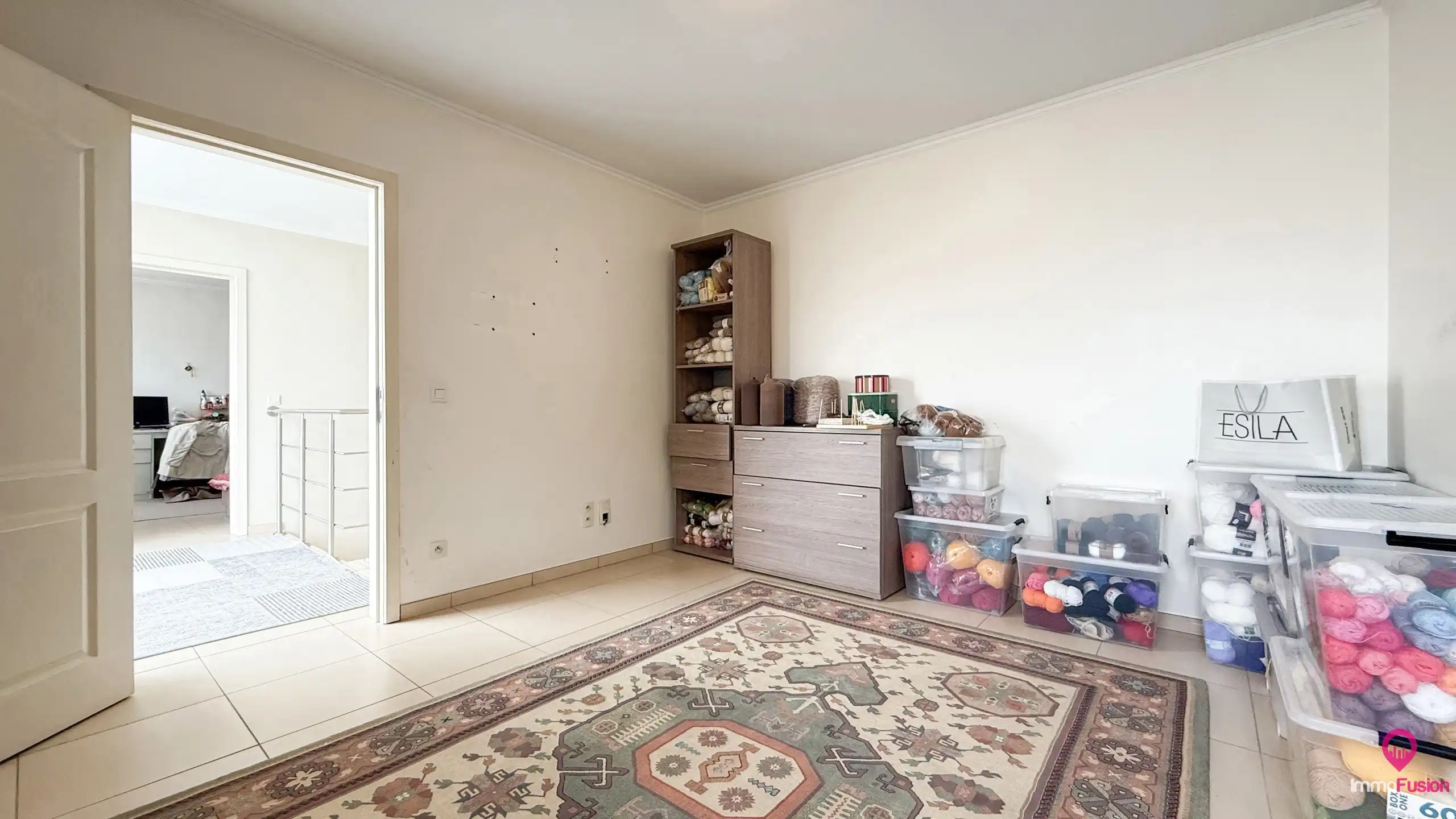 Ruime woning van 285m² met 5 slpks en apart bureel ruimte!  foto 21