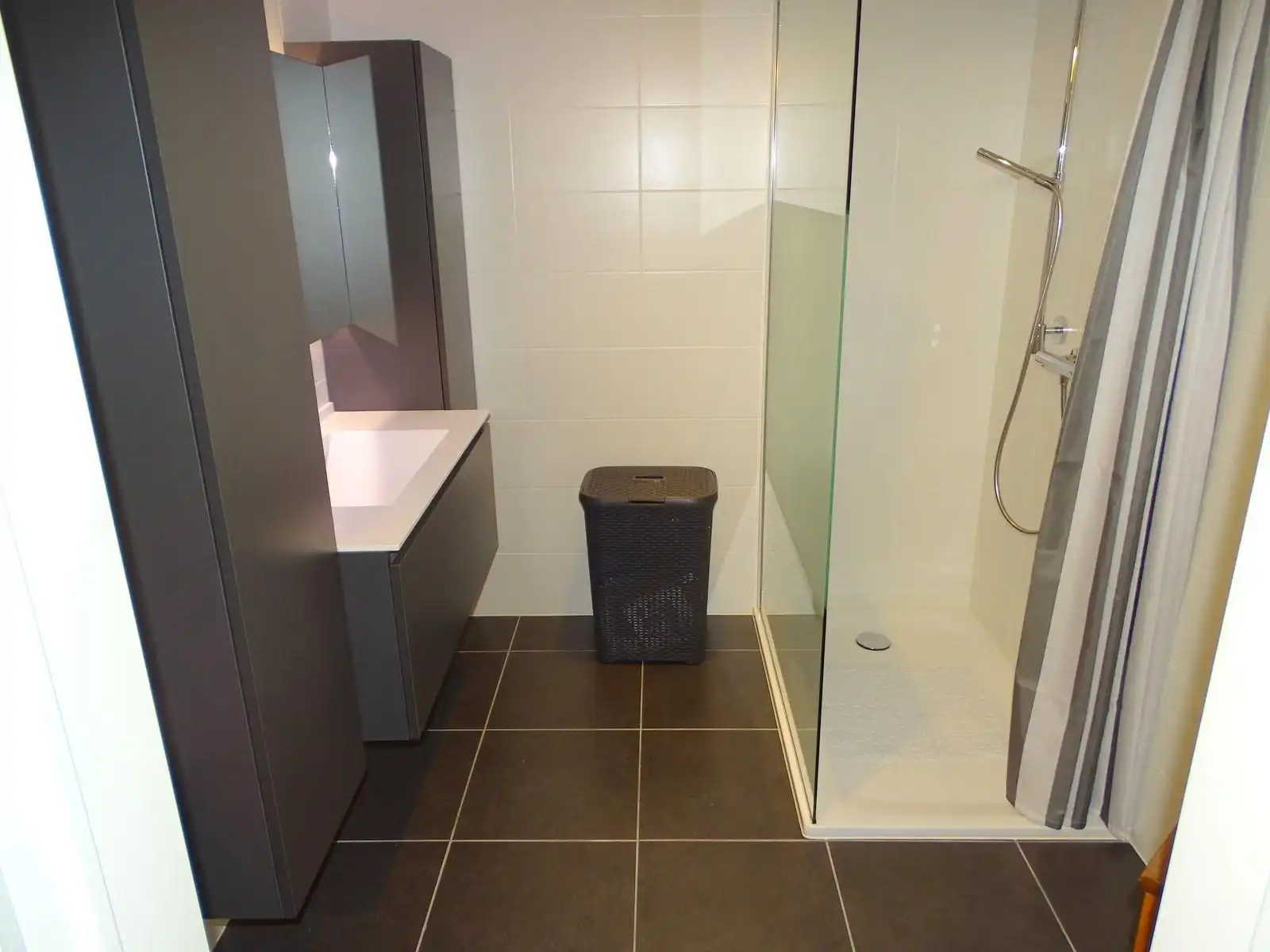 Deels gemeubeld 2sl appartement   foto 9