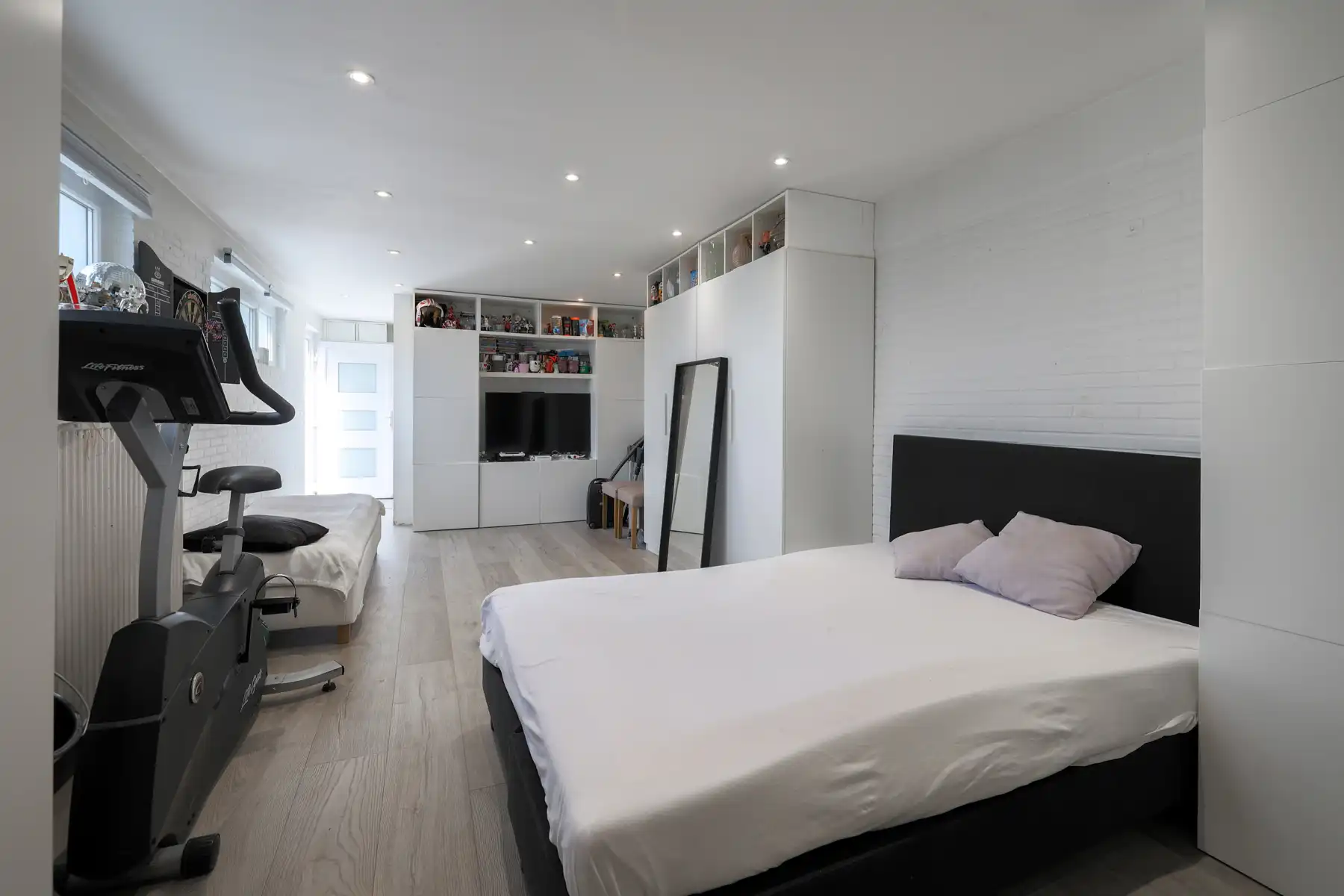 Vrijstaande villa met zwembad te Elsdonk foto 15