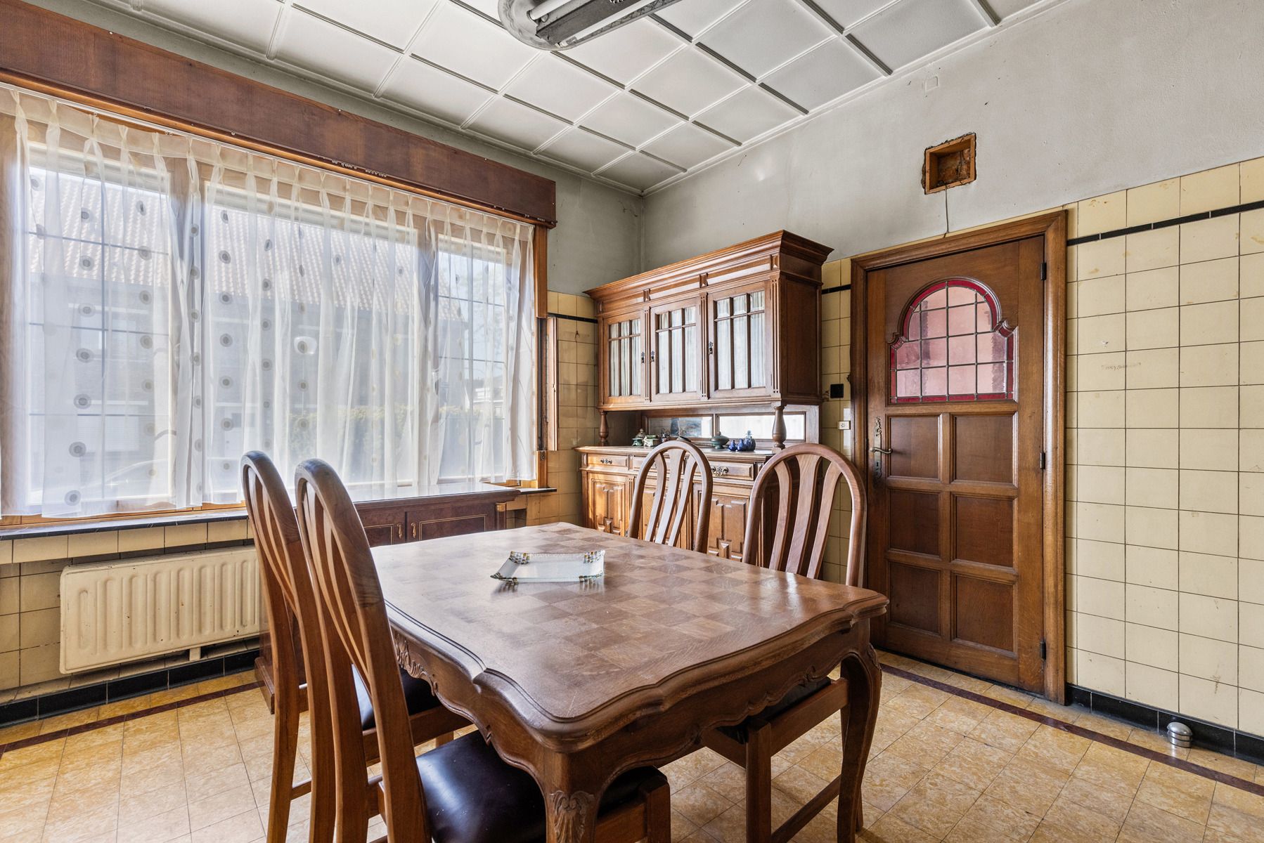 Zeer ruime te renoveren burgerwoning in Brugge! foto 5