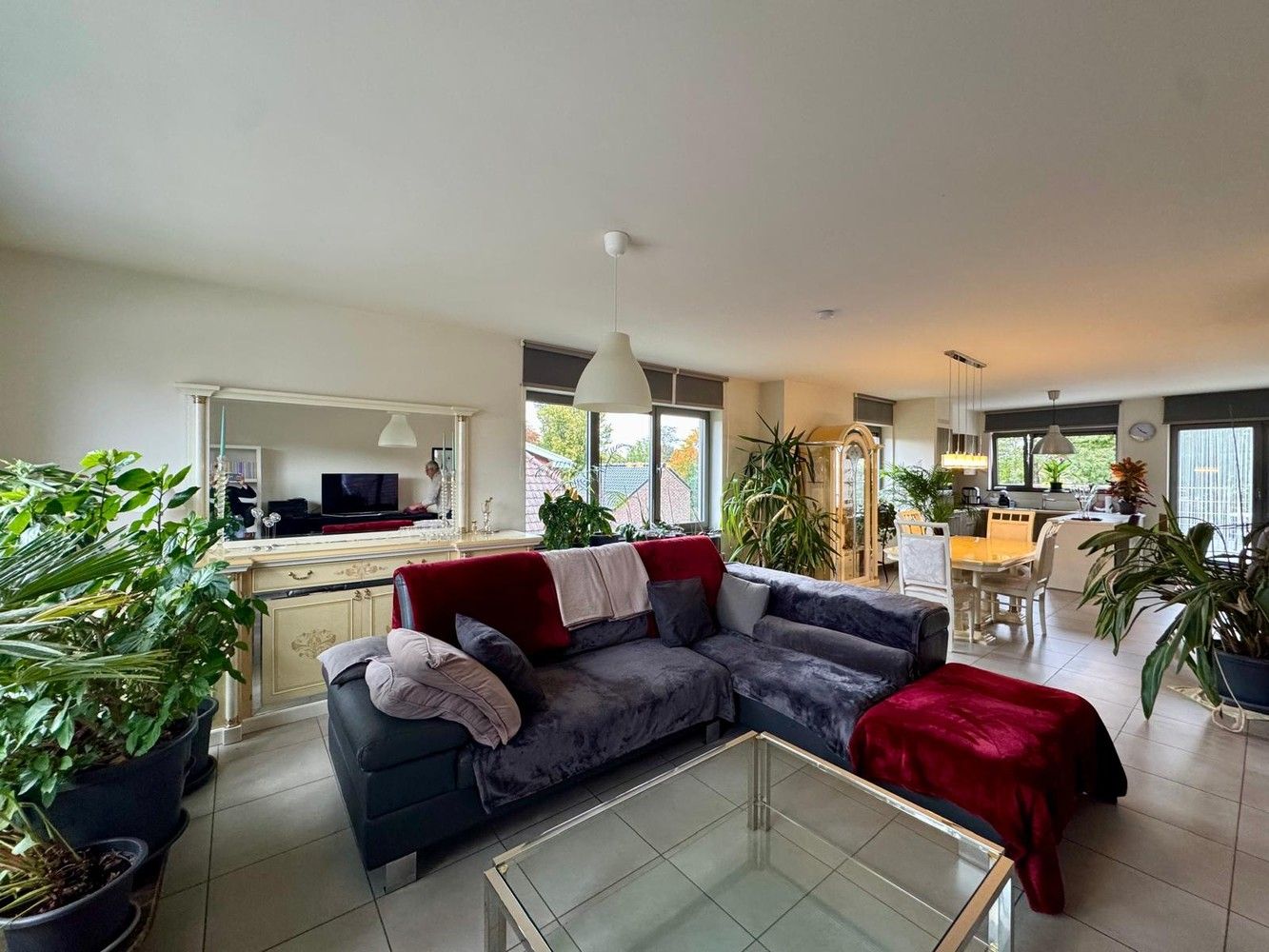 RUIM DUPLEX APPARTEMENT MET TERRAS foto 4