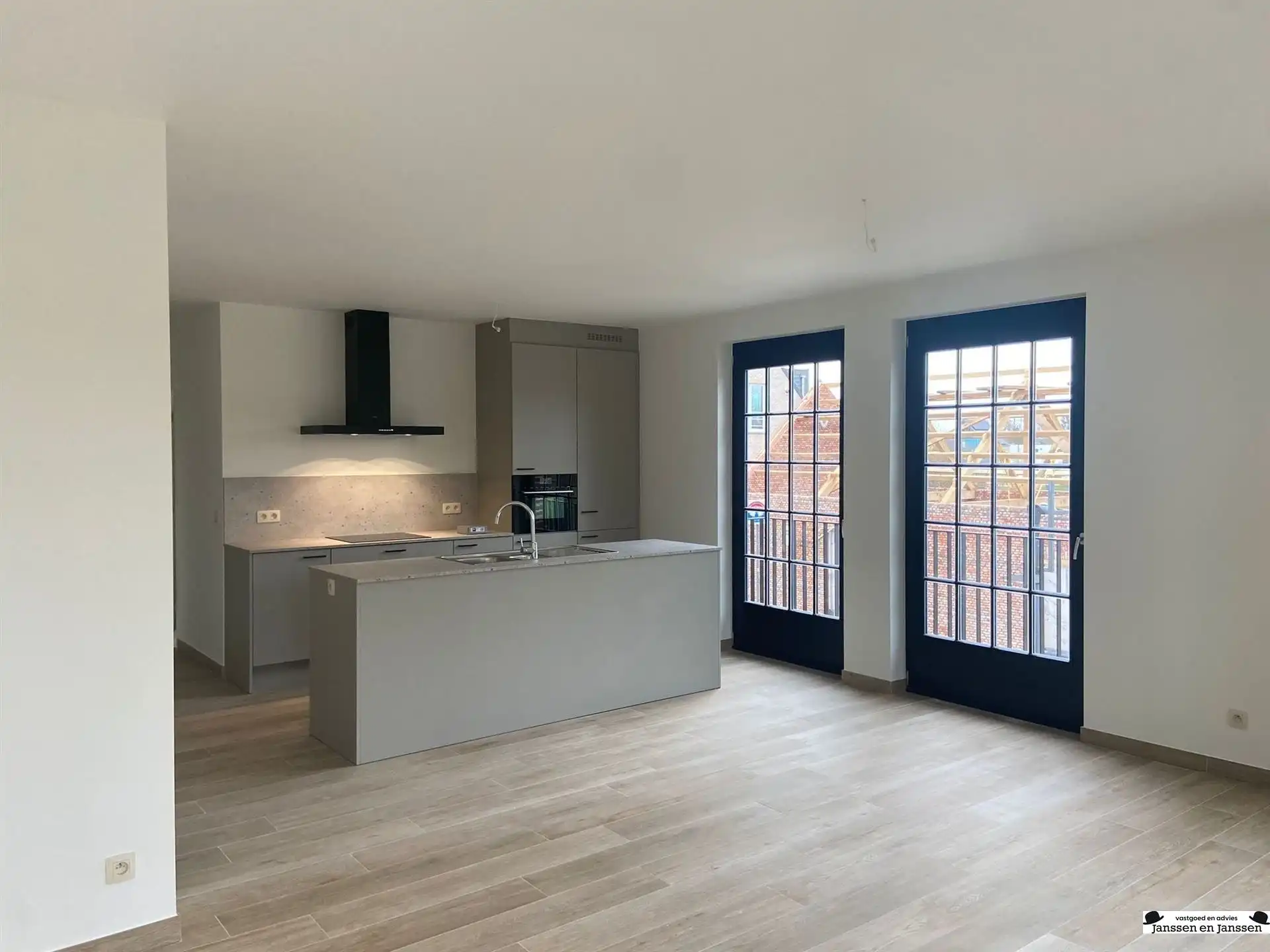 Stijlvol afgewerkt appartement met 2slpks en terras in het centrum van Gooreind (ca.100m²) foto 12