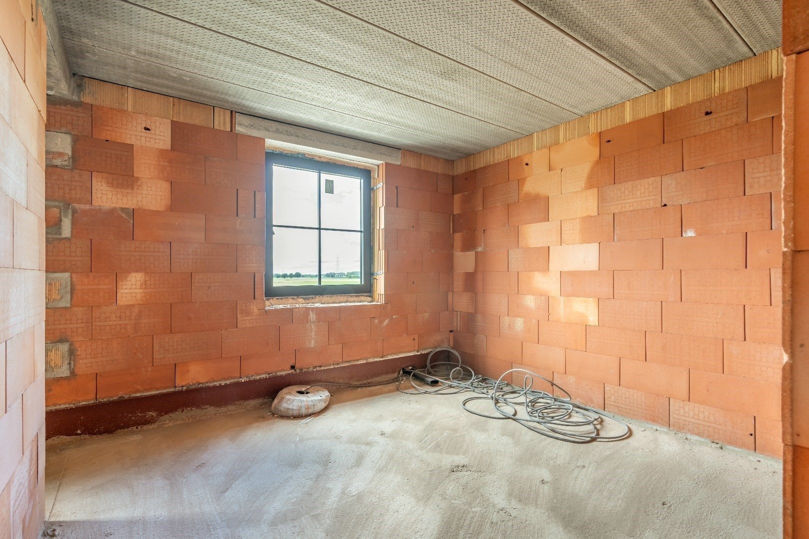 Creëer Uw EIGEN Woonavontuur: 'Casco' pastorijwoning in halfopen bebouwing op een perceel van 10a77ca! foto 26