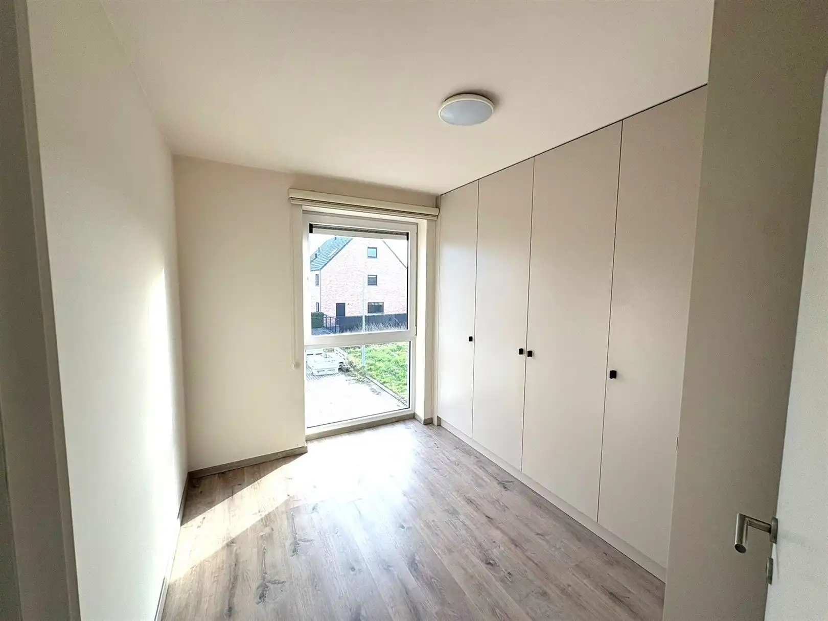TE HUUR: Moderne vrijstaande woning met 3 slaapkamers te Aarschot! foto 8
