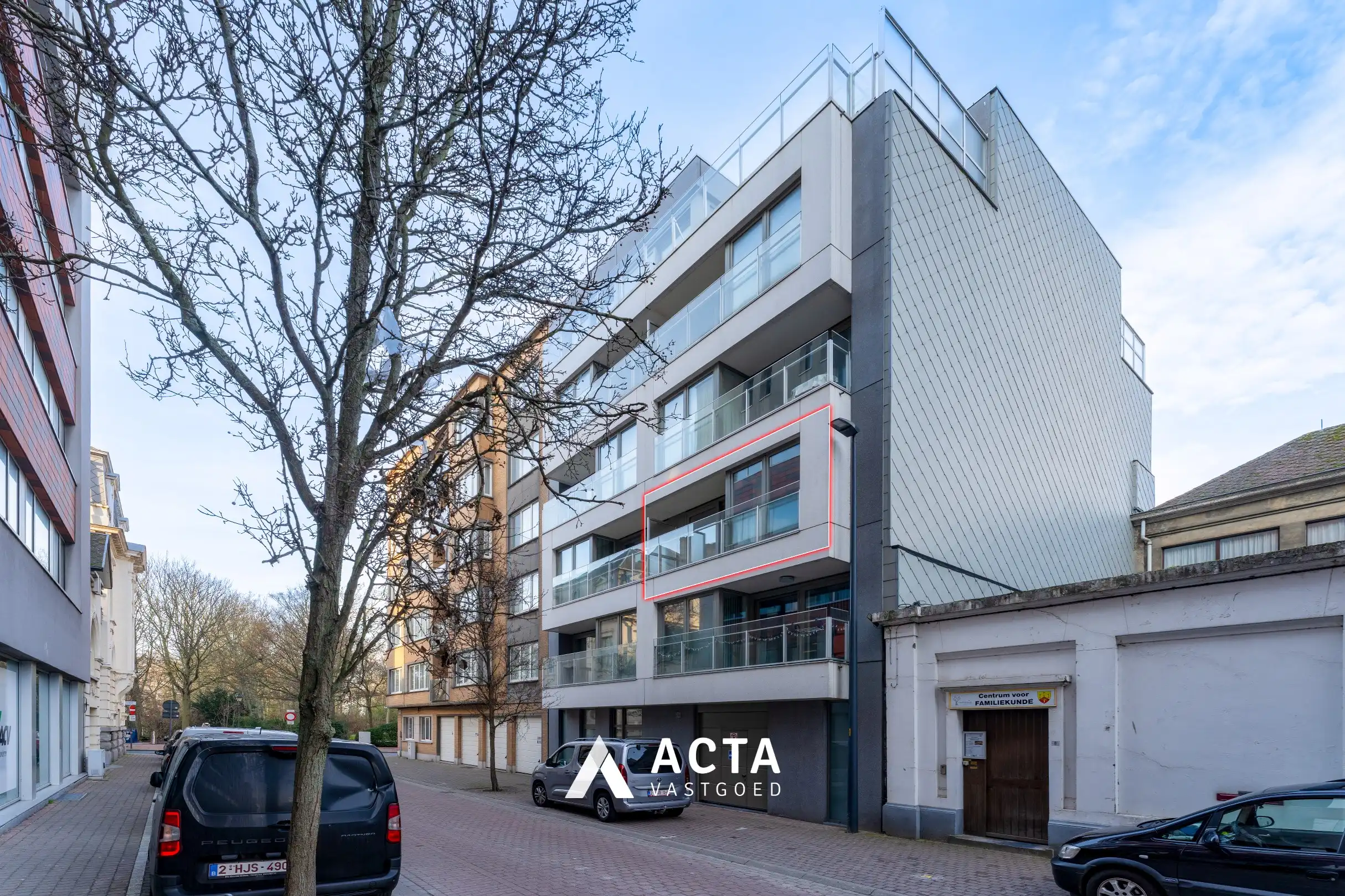 Recent appartement met twee slaapkamers aan het Leopoldpark! foto {{pictureIndex}}