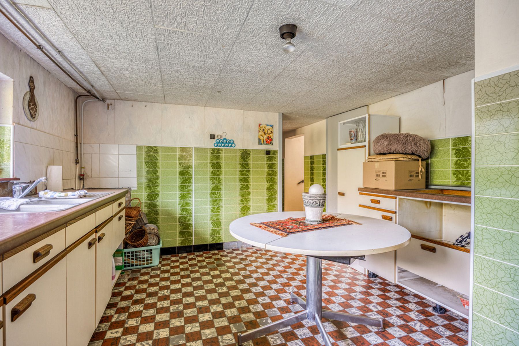 Charmante gezinswoning met 3 slaapkamers, 2 badkamers en ruime tuin op toplocatie. foto 37