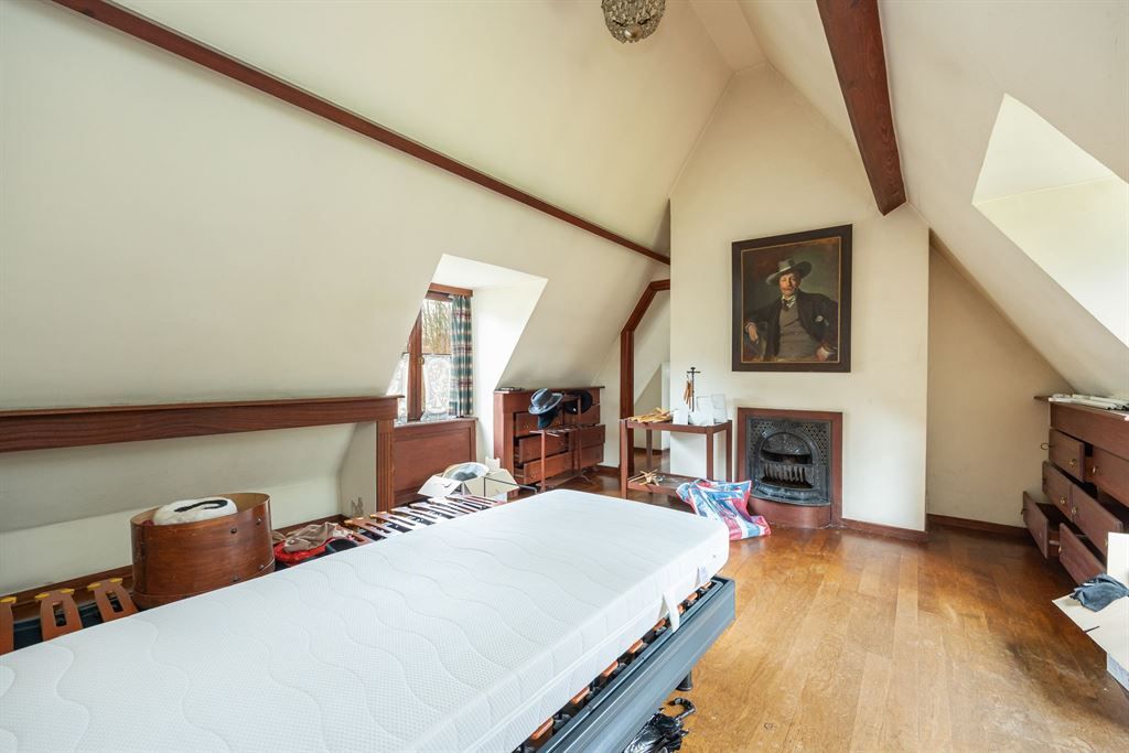 Te renoveren villa in Zaanse-stijl op 3.348m² foto 13