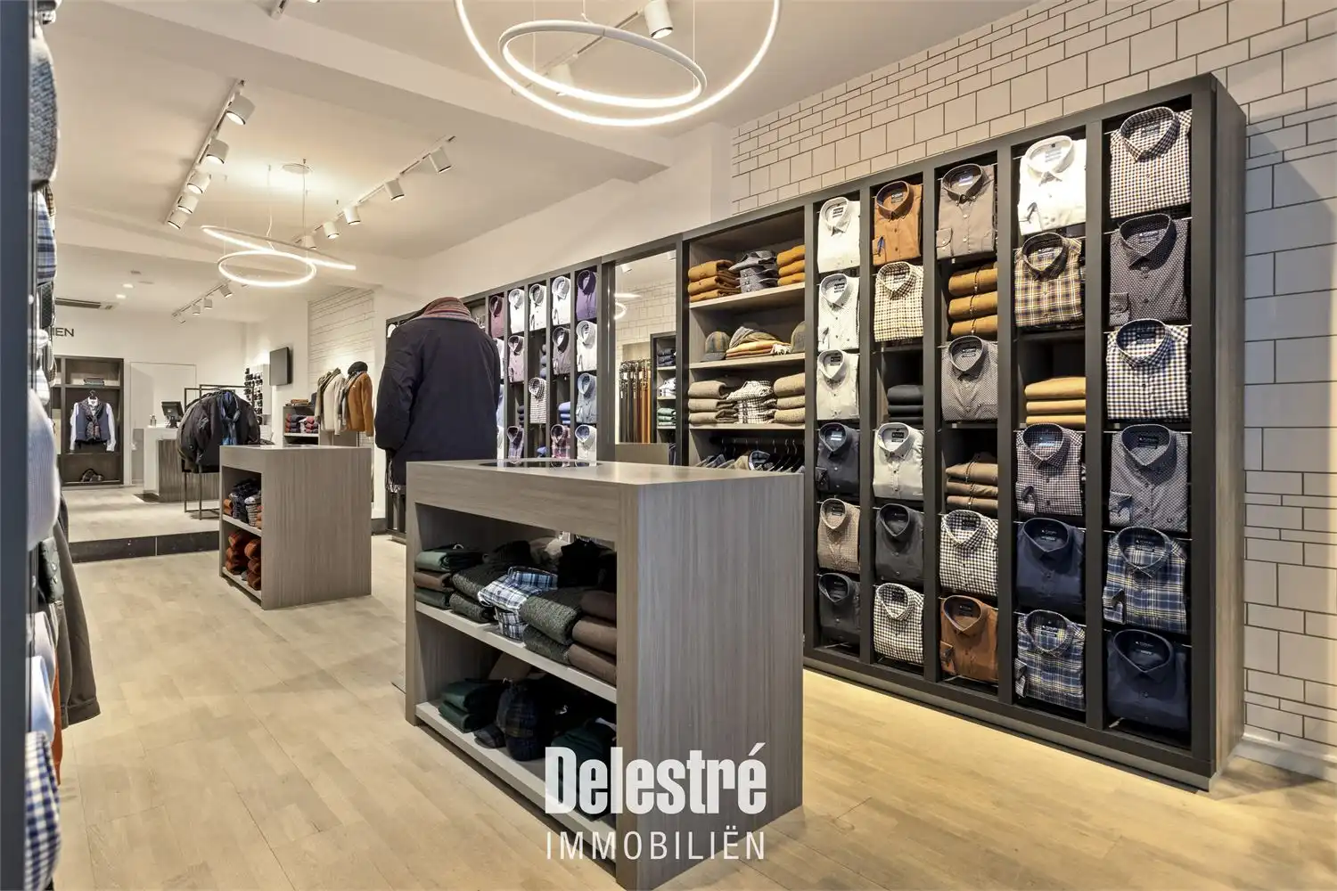 MODERN INSTAPKLAAR HANDELSGELIJKVLOERS NABIJ GROTE MARKT foto 6