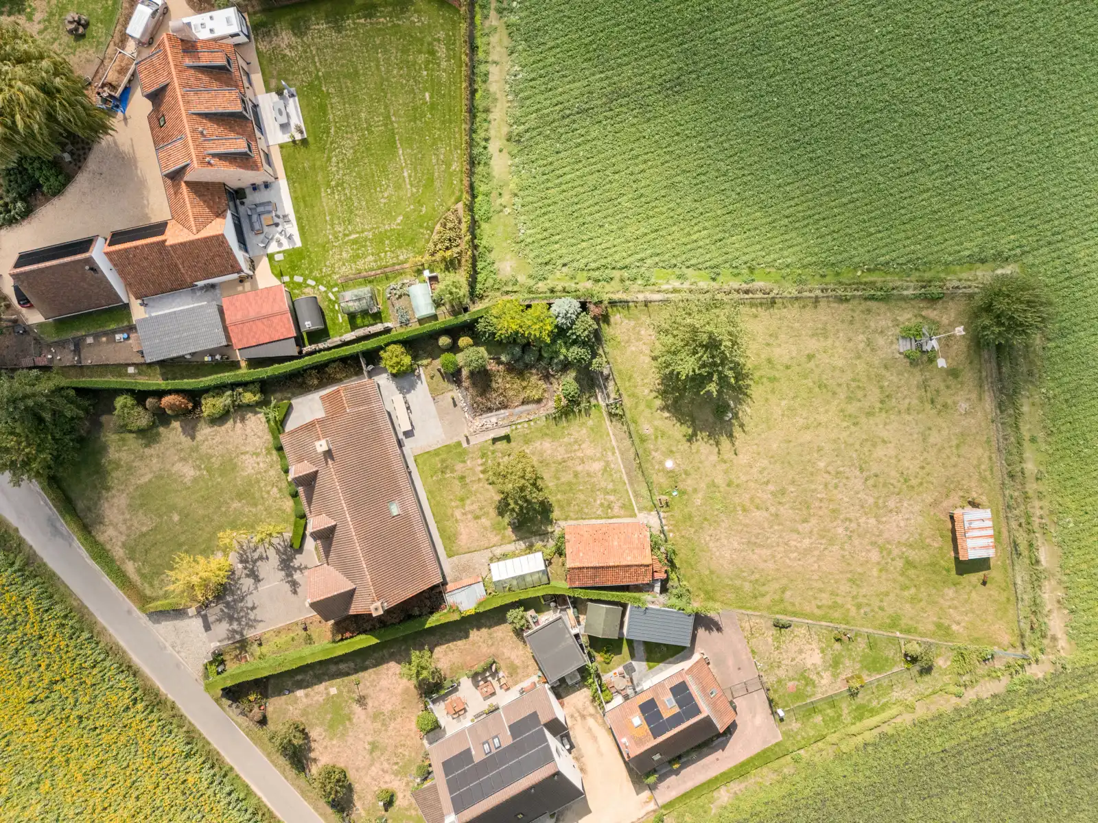 Landelijk gelegen woning op een perceel van 2788 m²  foto 29