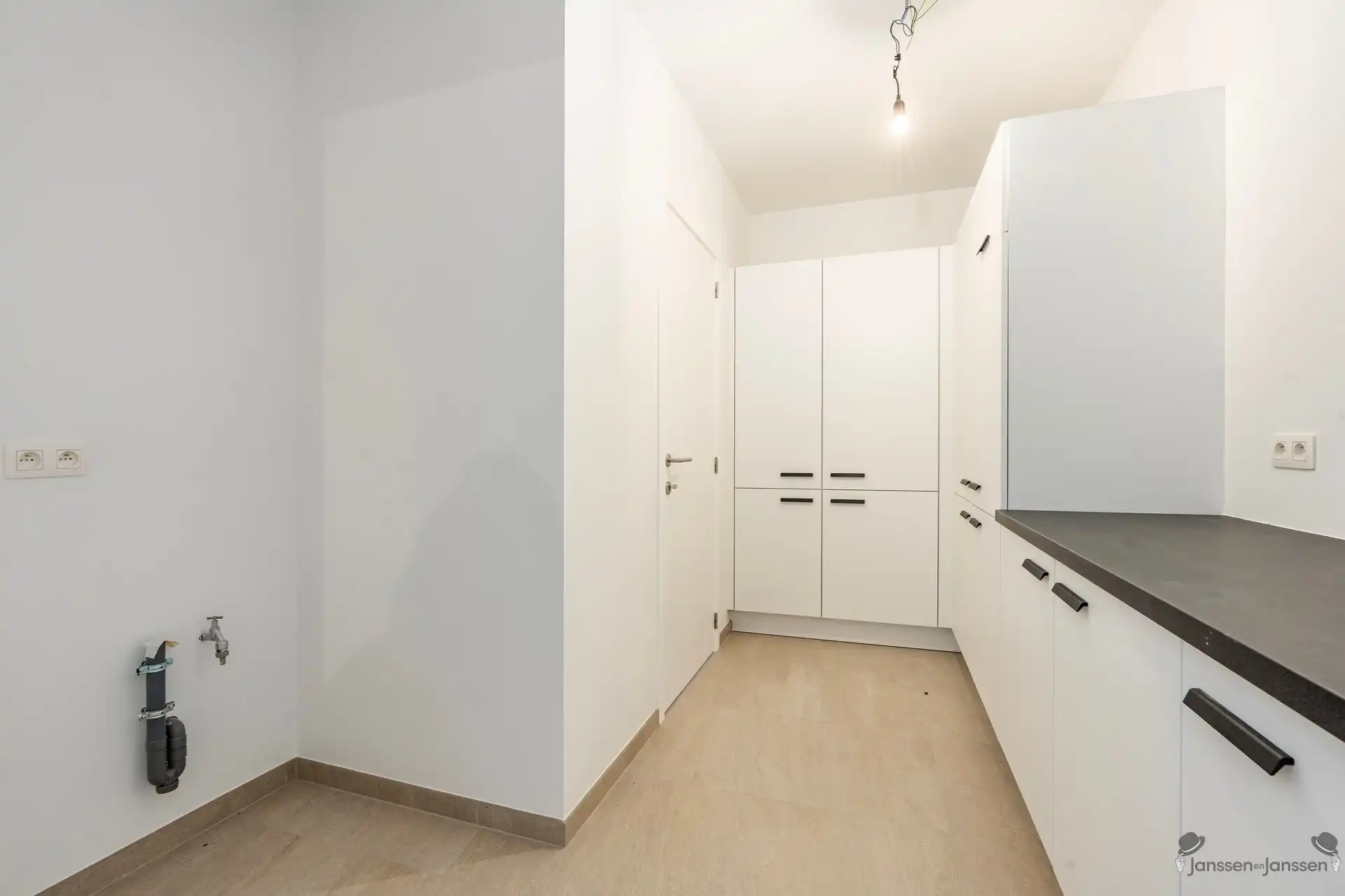Ruime nieuwbouwwoning met 5 slaapkamers en uitbreidingsmogelijkheid foto 11