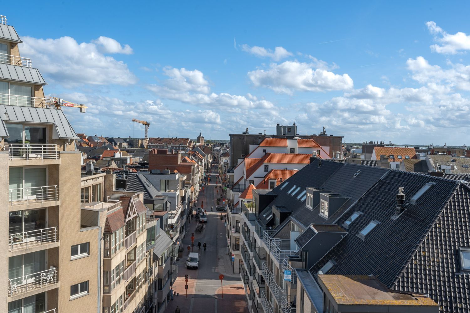 Lichtrijk appartement met 1 slaapkamer met zijdelings zeezicht foto 12