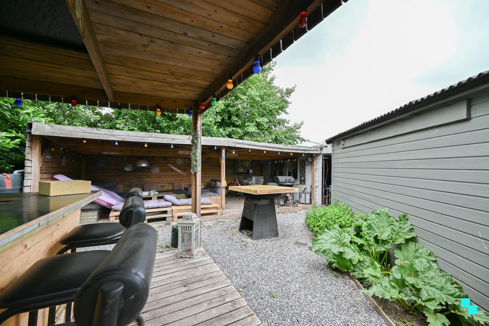 Verrassend ruime woning met 4 slaapkamers te Roeselare foto 21