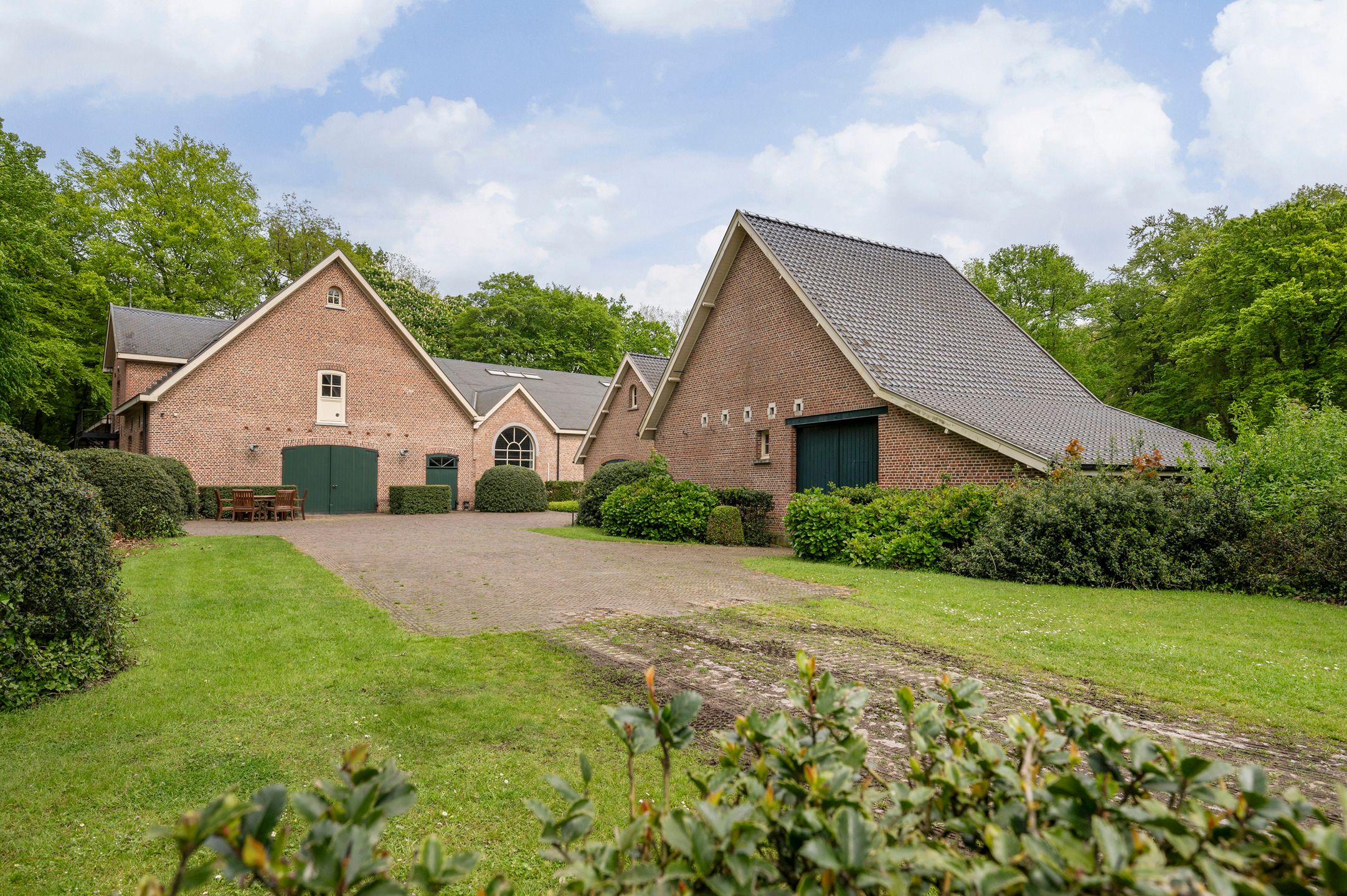 Exclusief landgoed “De Markgraaf” met polyvalent bijgebouw  foto 41