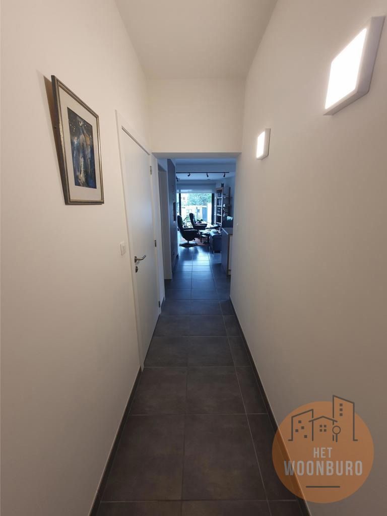 Gelijkvloersappartement met autostaanplaats foto 3