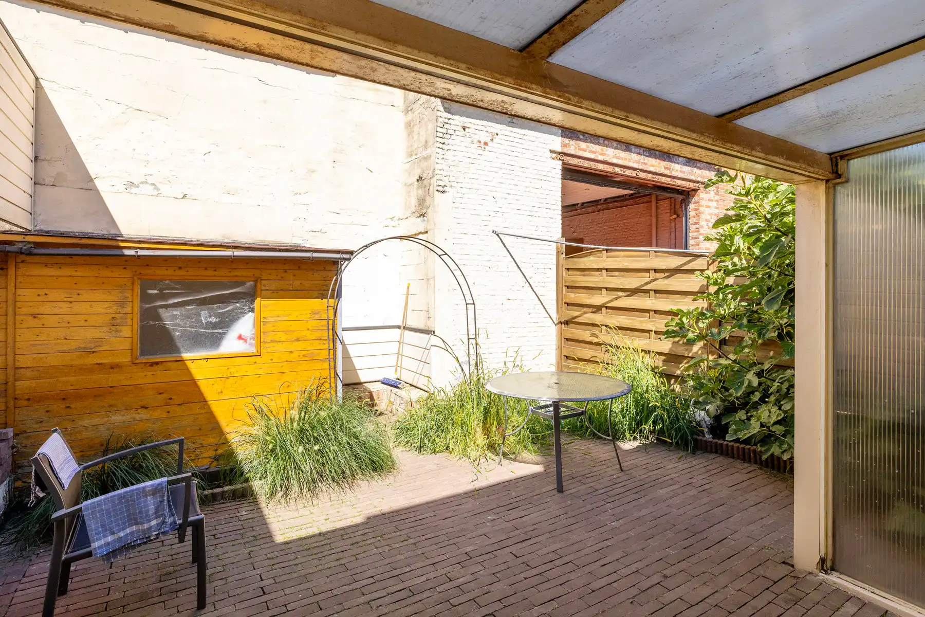 Verhuurde HOB met 3 slpk en magazijn van +/-170m² op 476m² foto 23