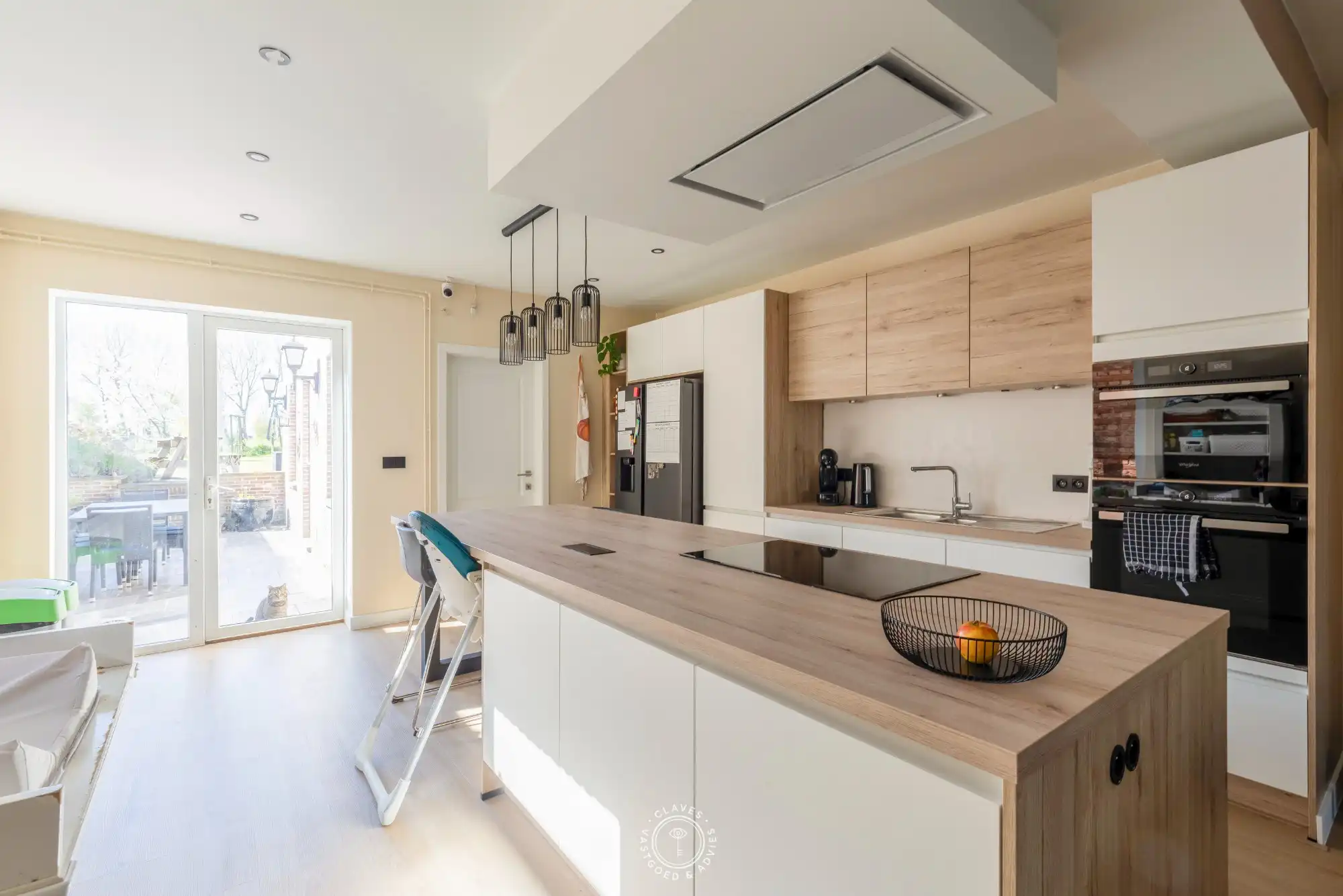 Toffe woning met vier slaapkamers en een prachtig uitzicht foto 4