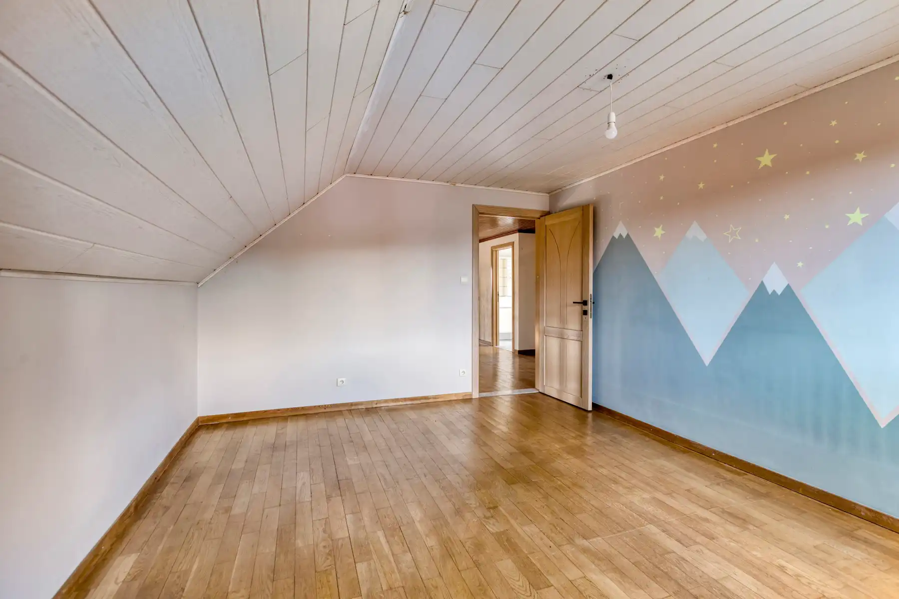 Villa met 4 slaapkamers op perceel van 14a 60ca.  foto 21