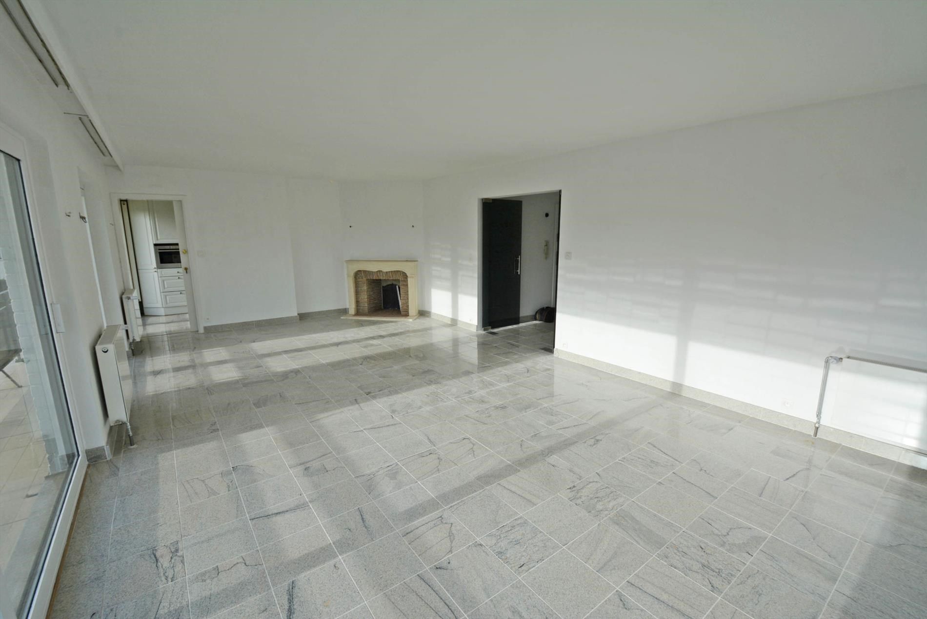 Ruim zuidgericht villa-appartement met 3 slaapkamers in hartje Zoute foto 8