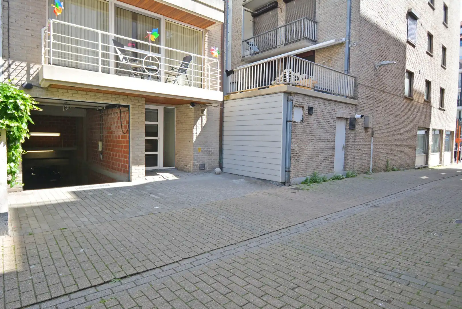 Zeer centraal gelegen staanplaats in de Lippenslaan foto 5