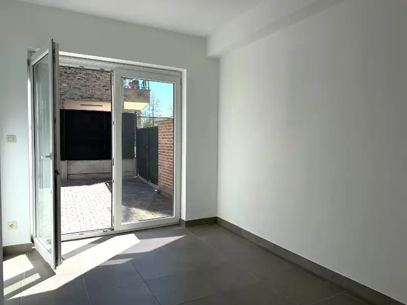 INSTAPKLAAR GELIJKVLOERSAPPARTEMENT bwjr 2010 MET ZUIDGERICHTE KOER foto 12